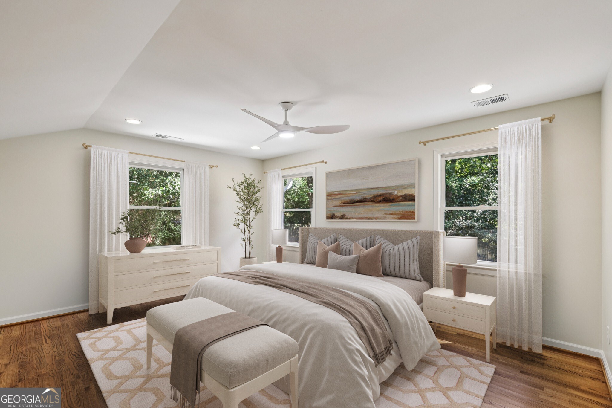 4082 McClatchey Circle NE