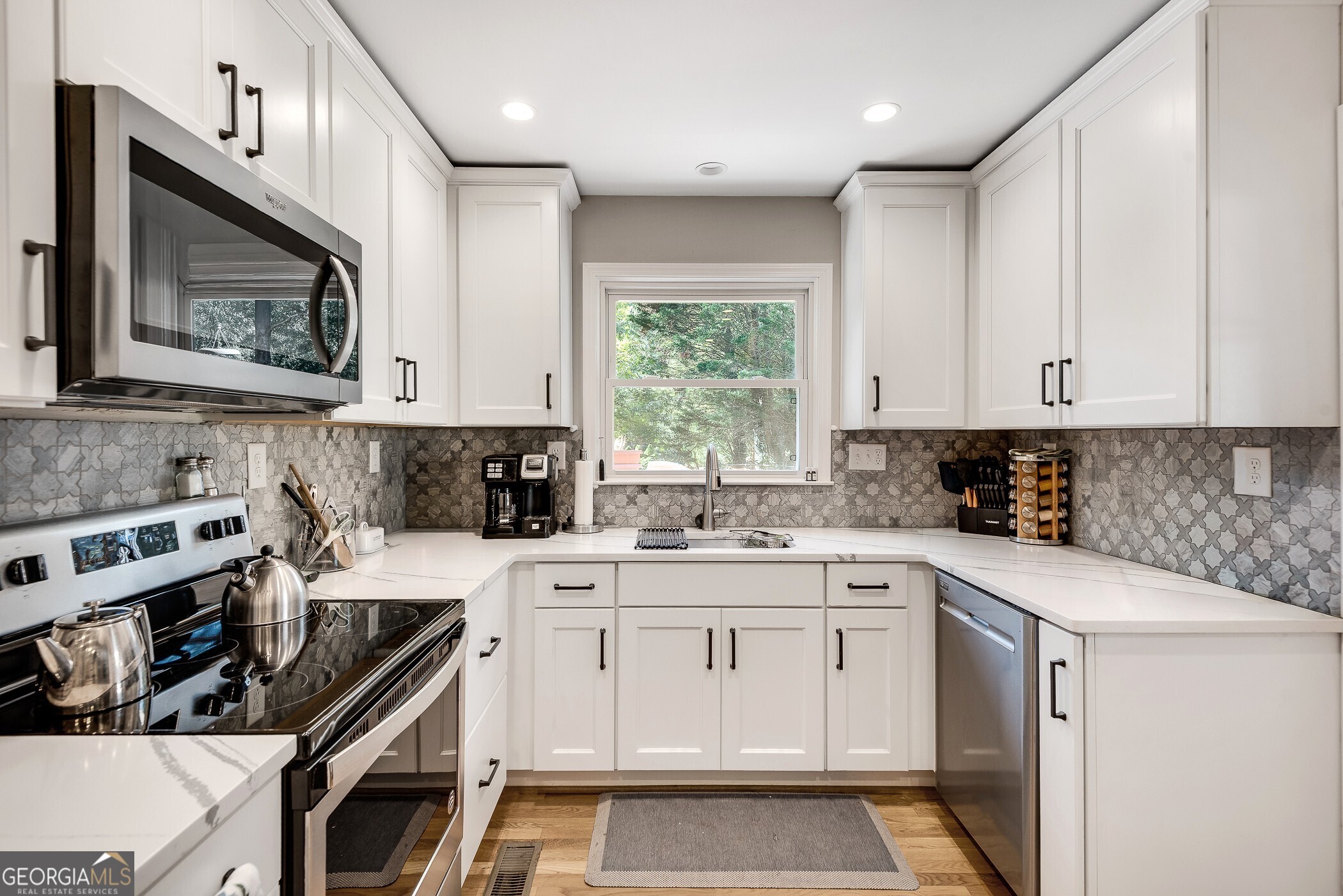 3201 Valaire Drive, Decatur