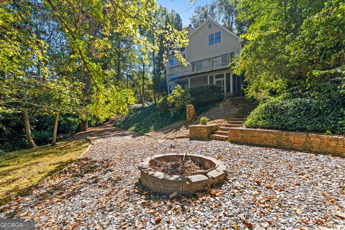 1362 Cartecay Drive NE, Atlanta