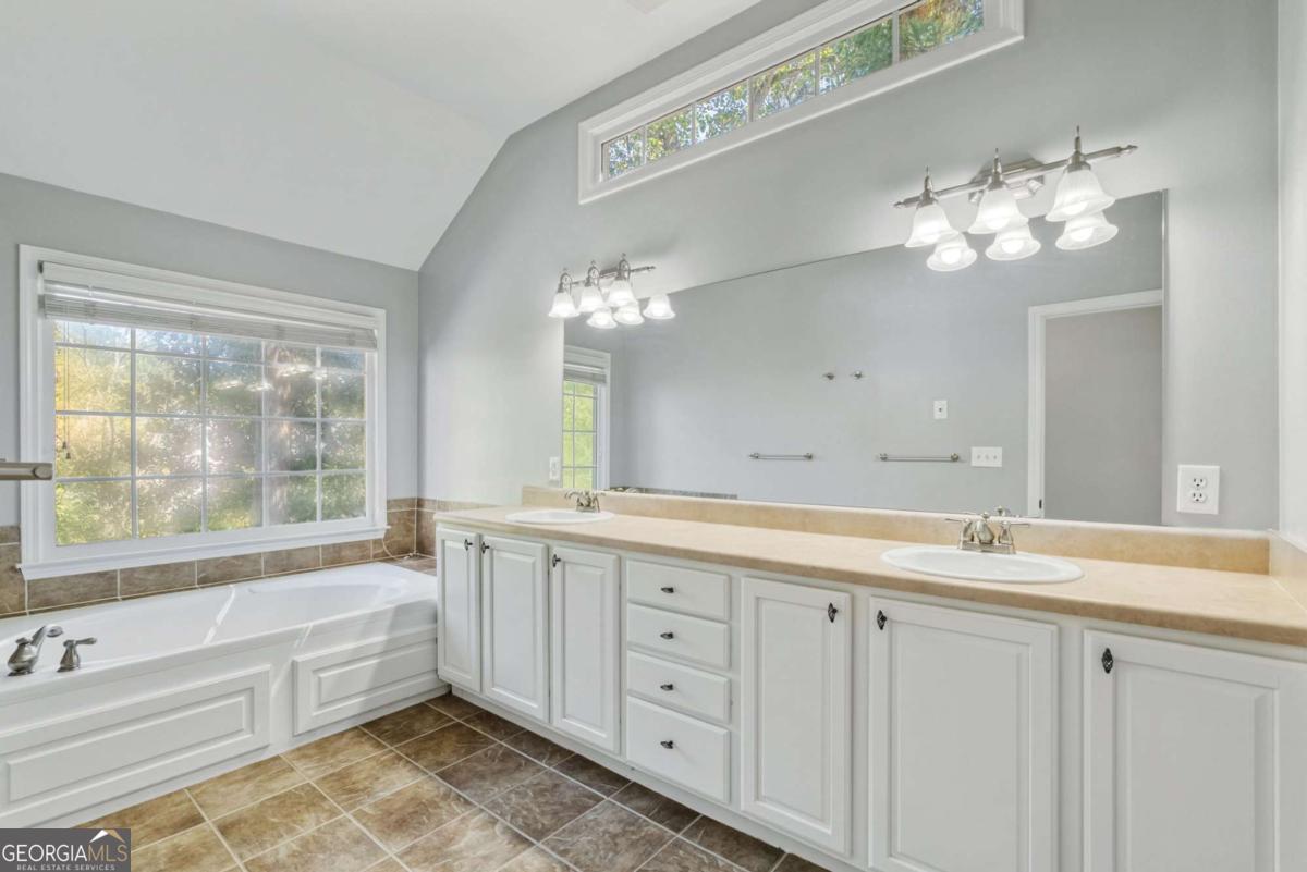 1362 Cartecay Drive NE, Atlanta