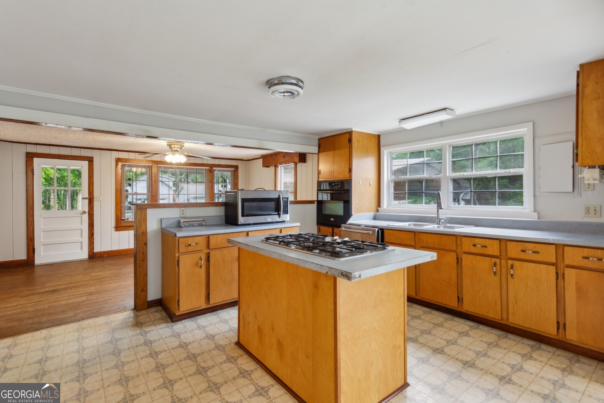 3024 Bob Cox Road, Marietta