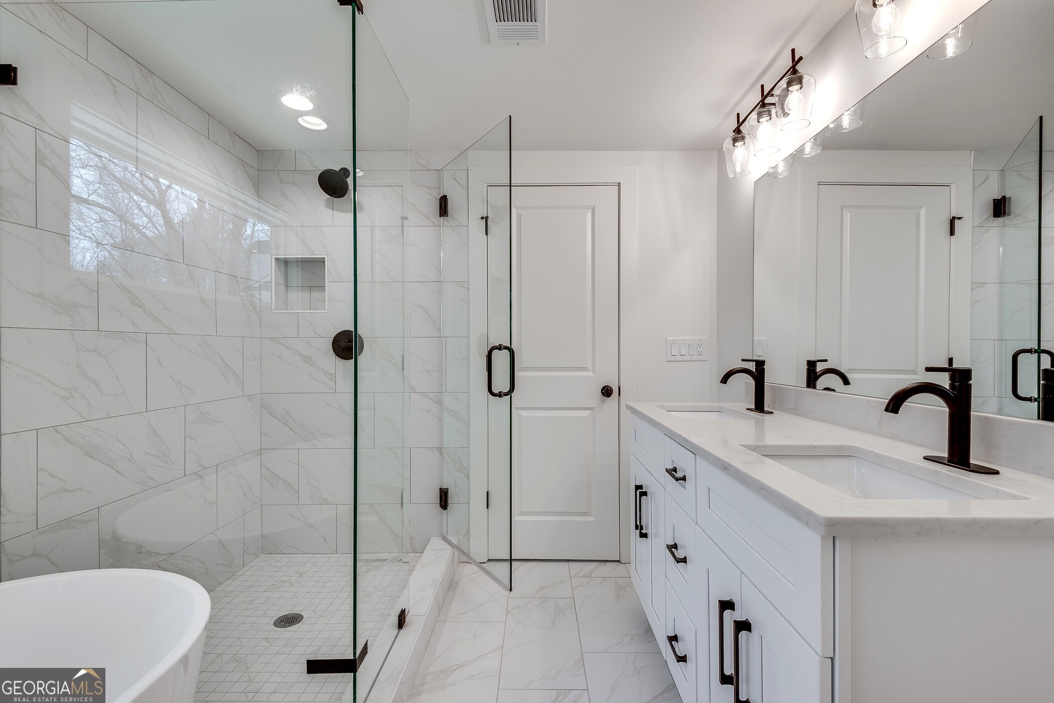 1861 Dyer Circle, Chamblee