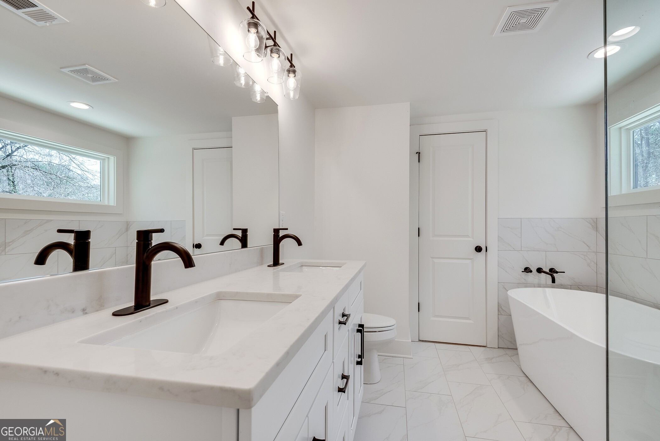 1861 Dyer Circle, Chamblee