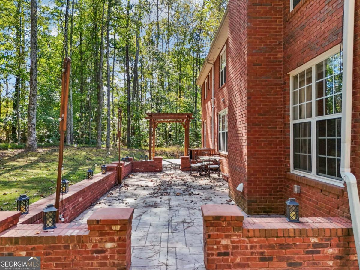 155 Matthew Way, Fayetteville