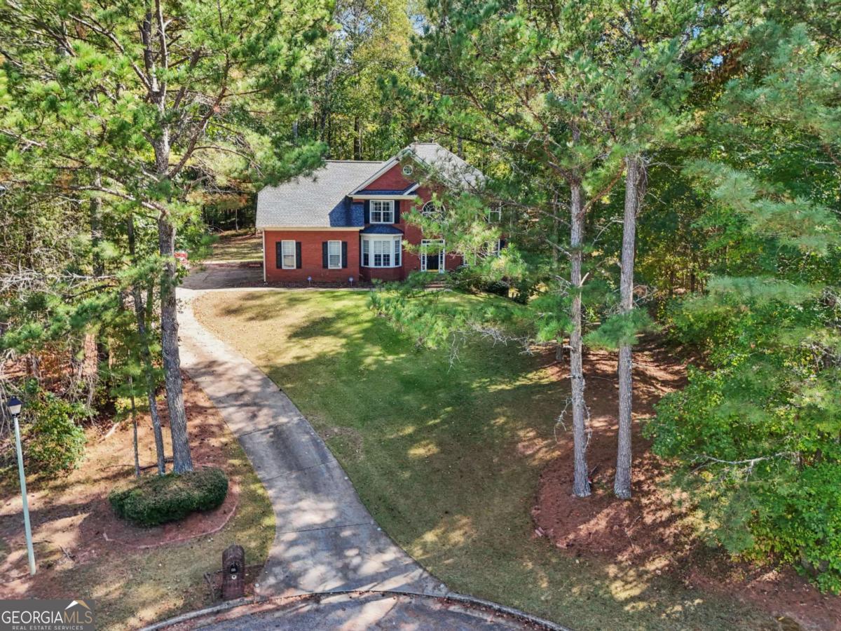 155 Matthew Way, Fayetteville