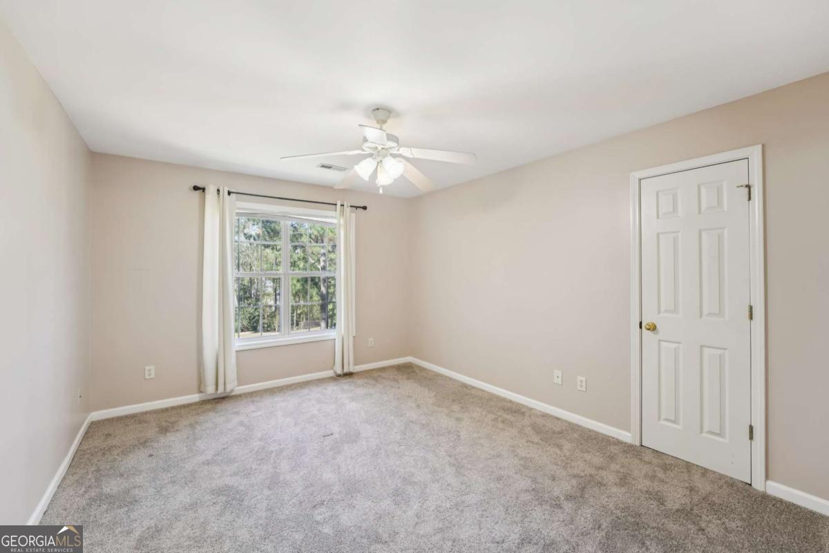 155 Matthew Way, Fayetteville