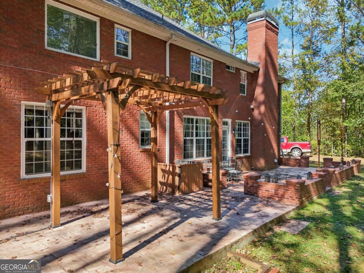 155 Matthew Way, Fayetteville