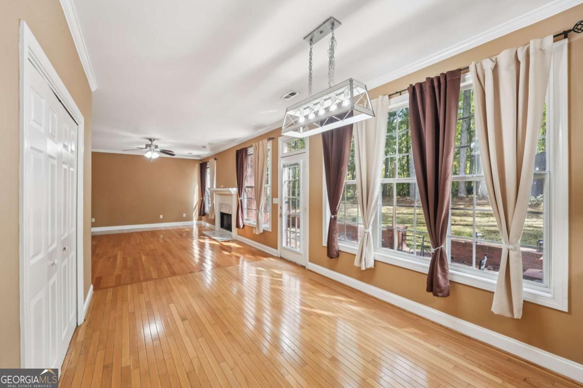 155 Matthew Way, Fayetteville