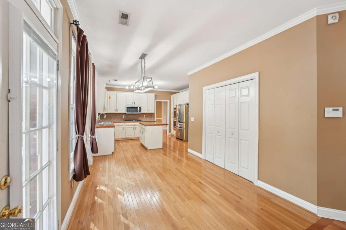 155 Matthew Way, Fayetteville