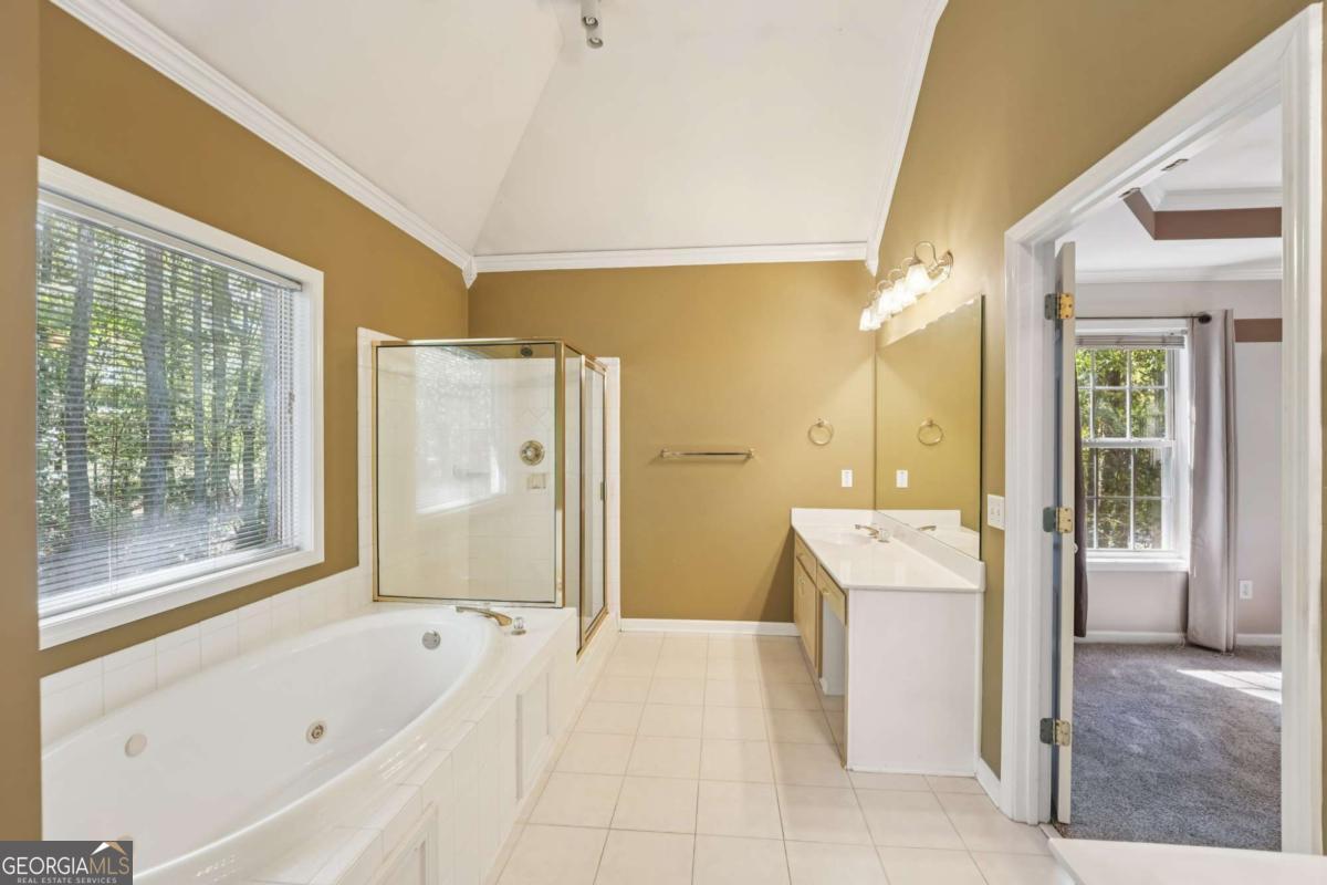 155 Matthew Way, Fayetteville