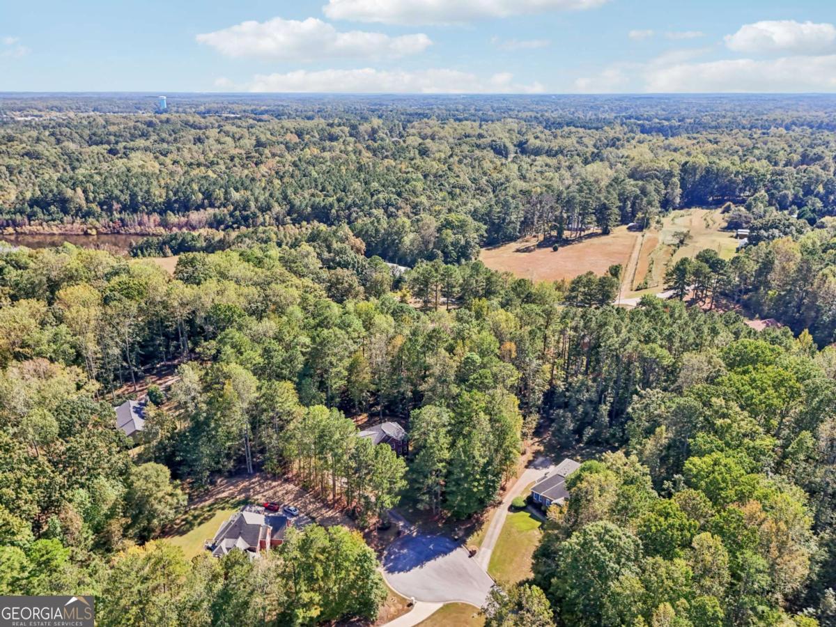 155 Matthew Way, Fayetteville