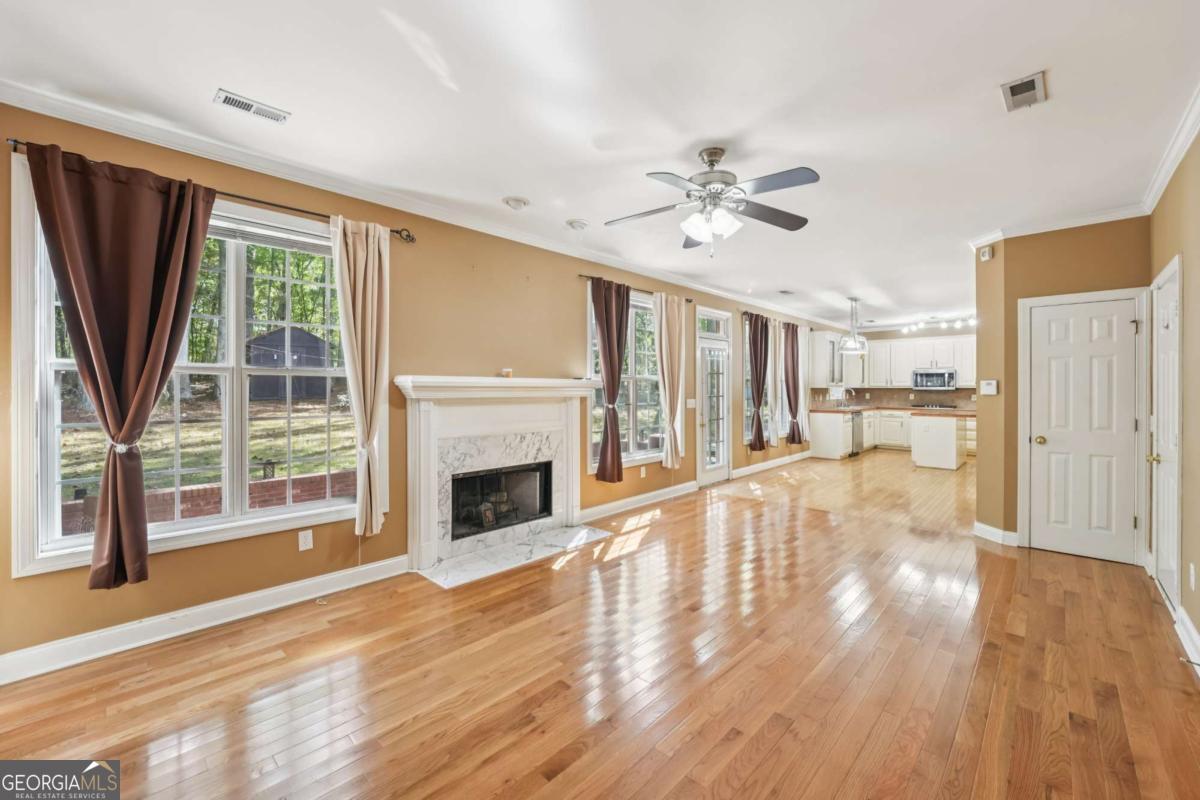 155 Matthew Way, Fayetteville