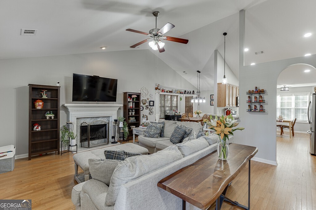 176 Village Drive, Jefferson