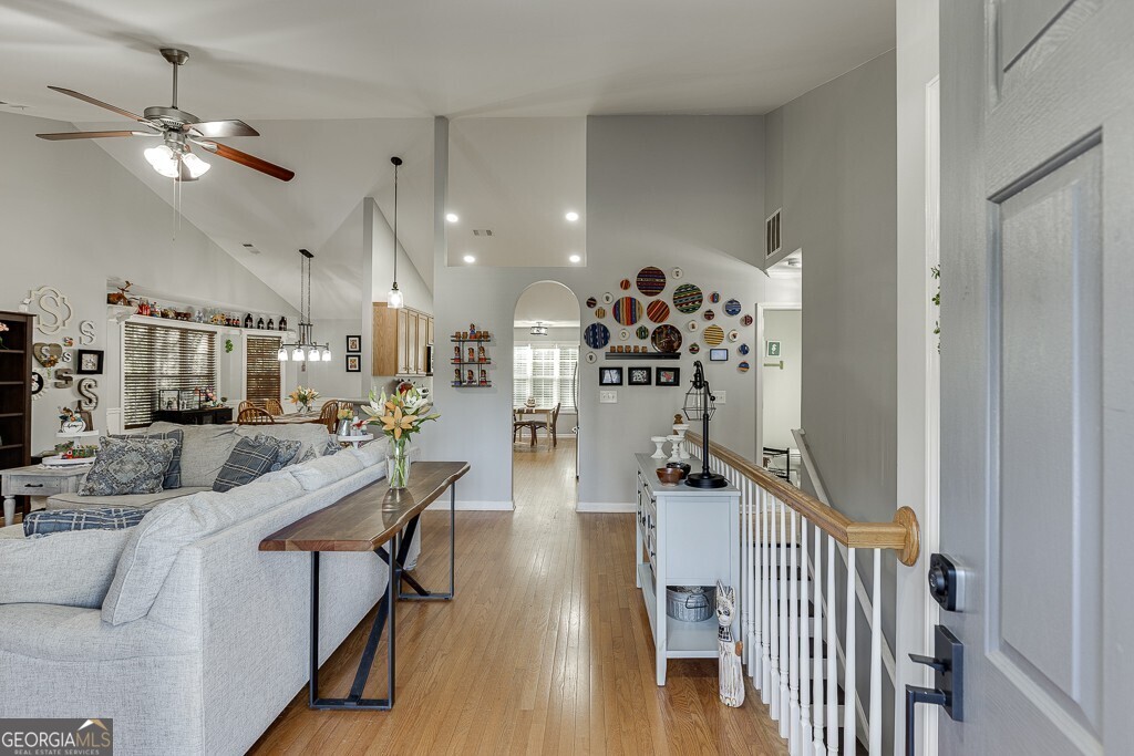 176 Village Drive, Jefferson