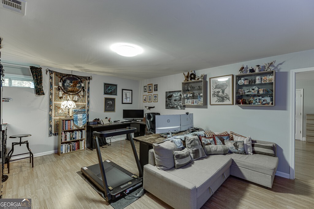 176 Village Drive, Jefferson