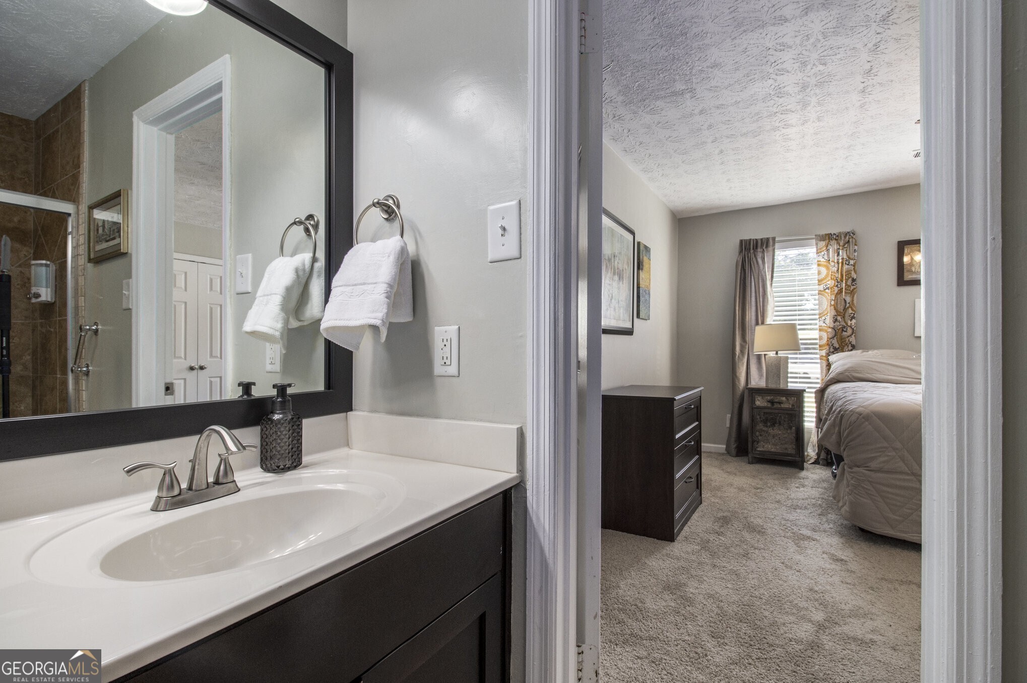 205 Winding River Drive # B, Atlanta Unit: B