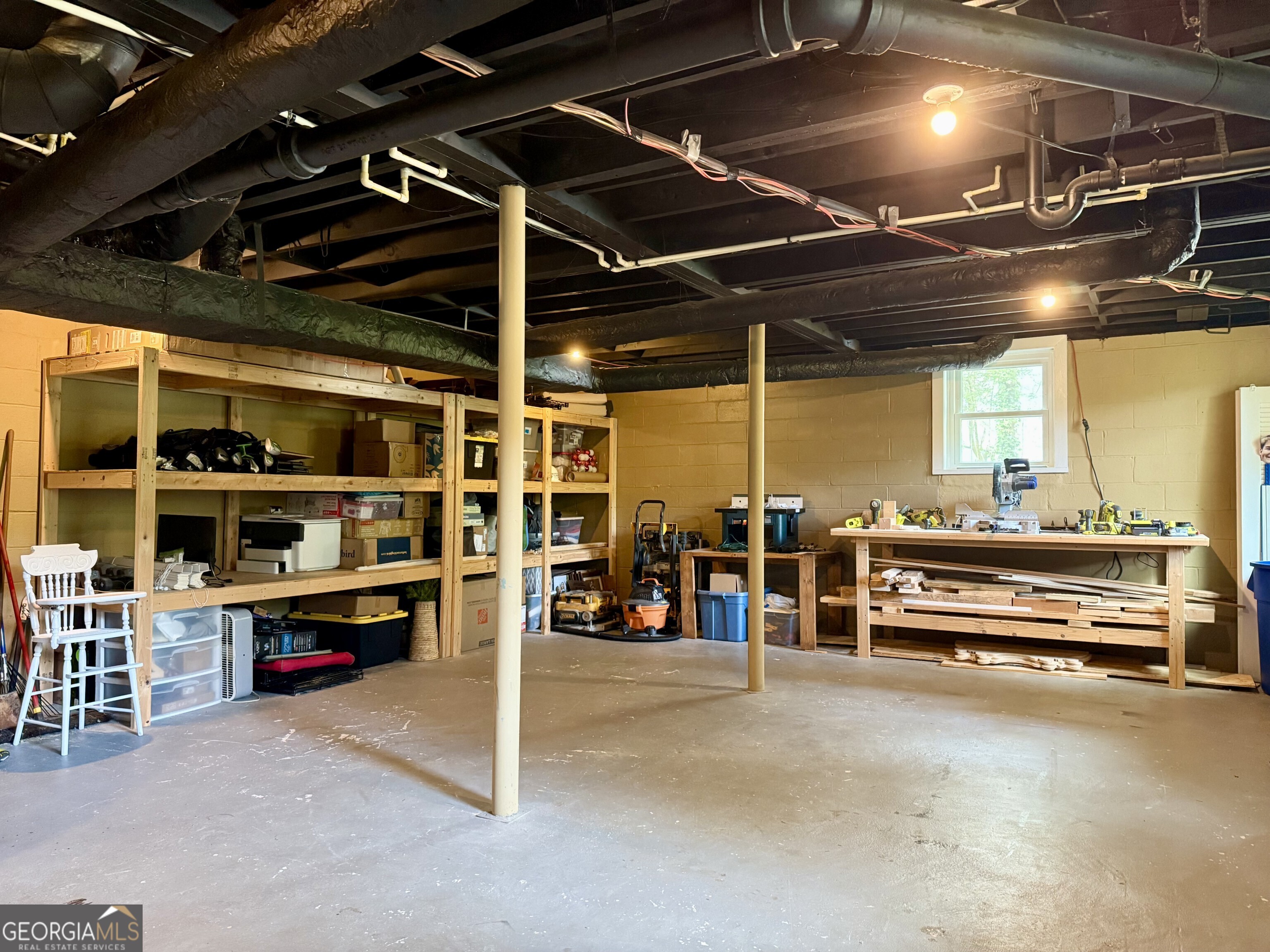 6825 Sunny Brook Lane, Atlanta