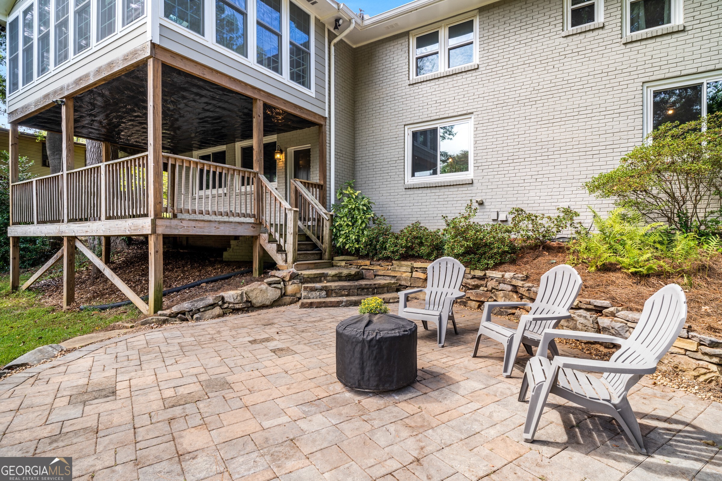 6825 Sunny Brook Lane, Atlanta