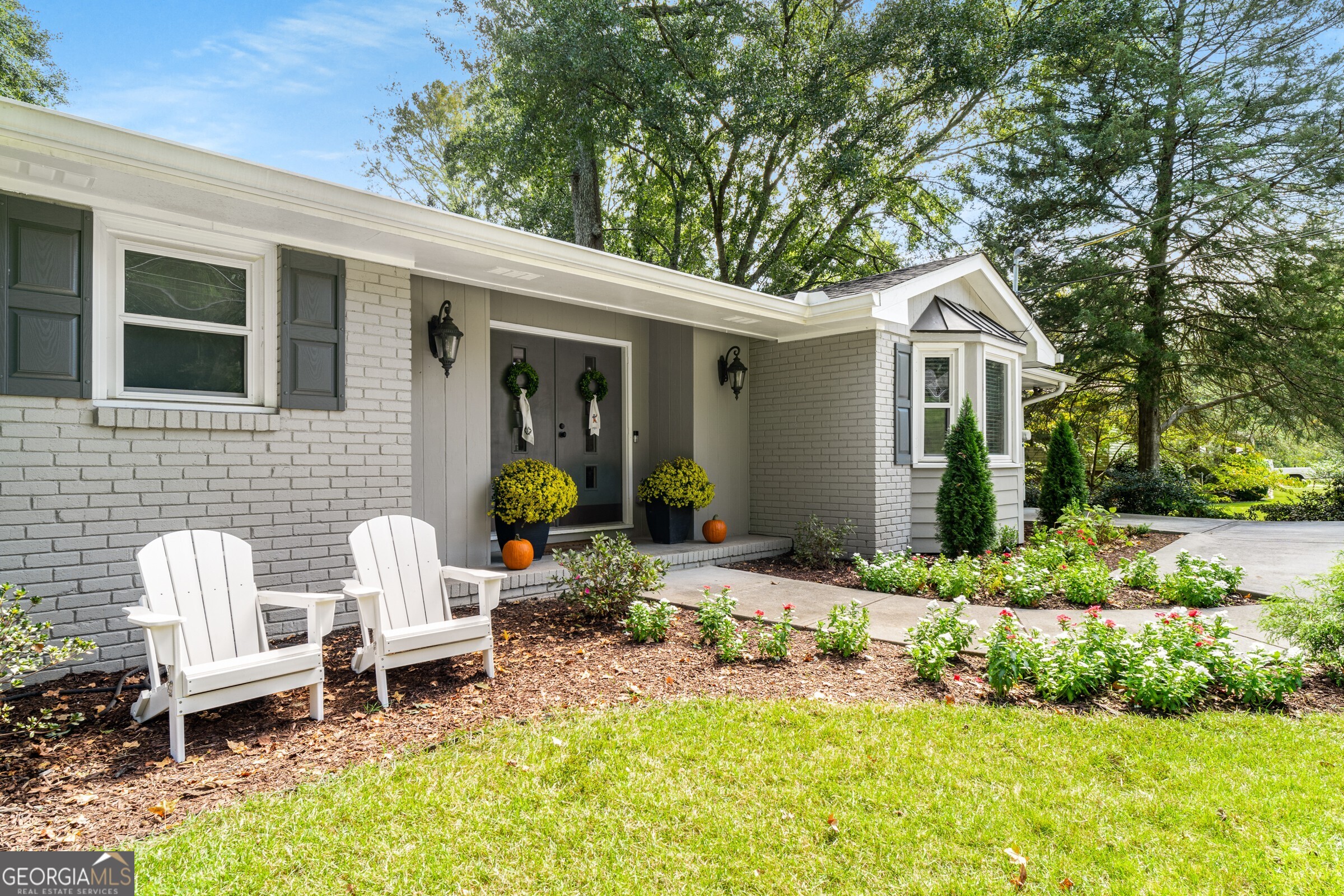 6825 Sunny Brook Lane, Atlanta