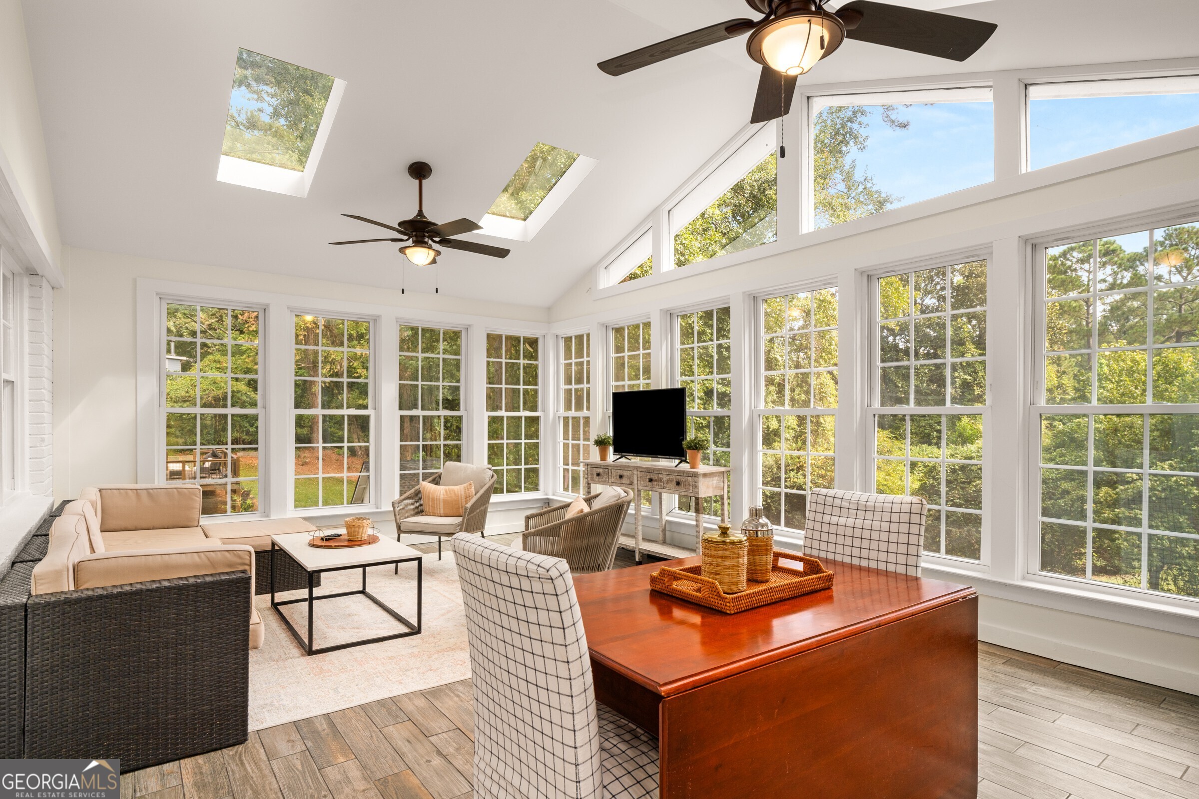 6825 Sunny Brook Lane, Atlanta