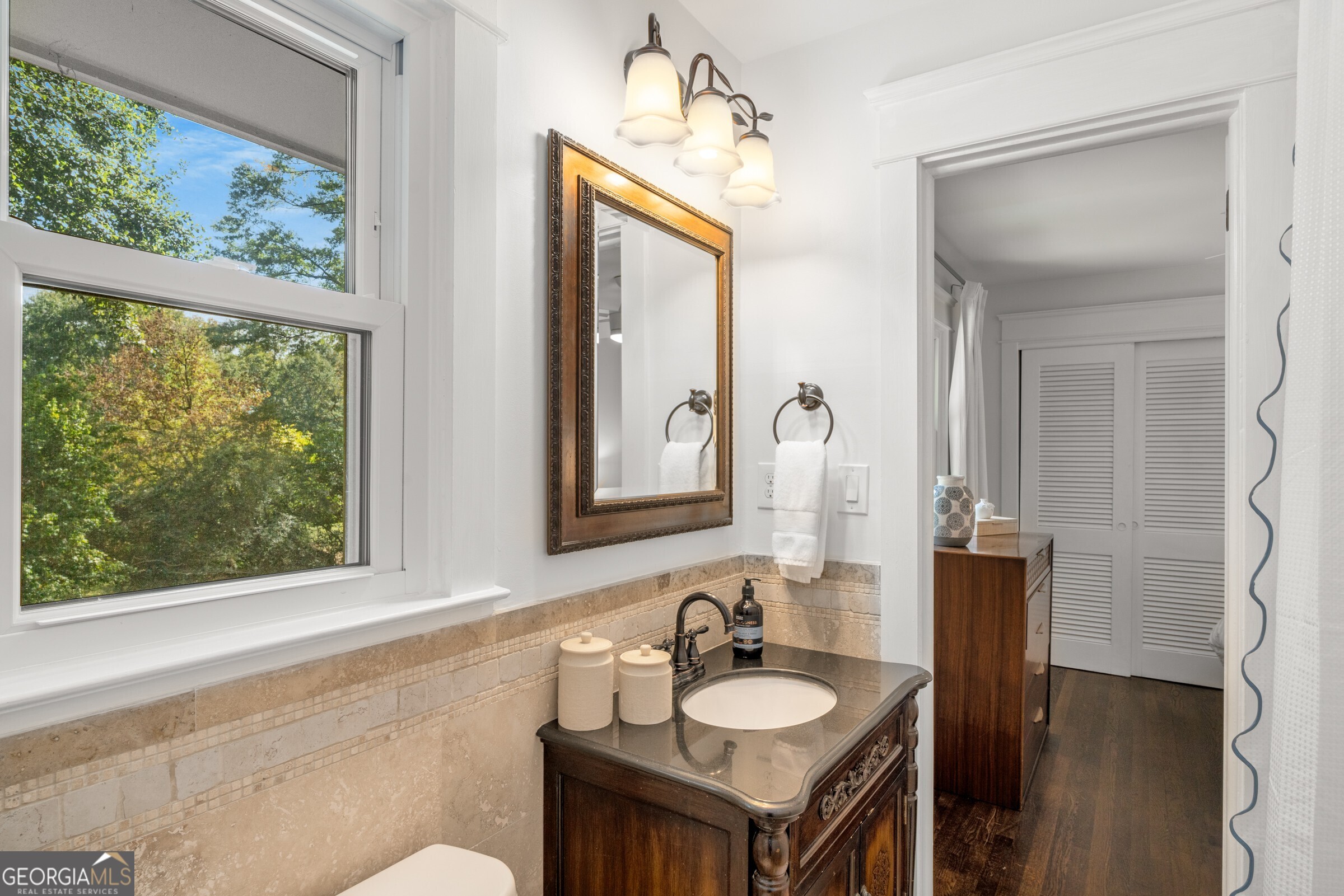 6825 Sunny Brook Lane, Atlanta