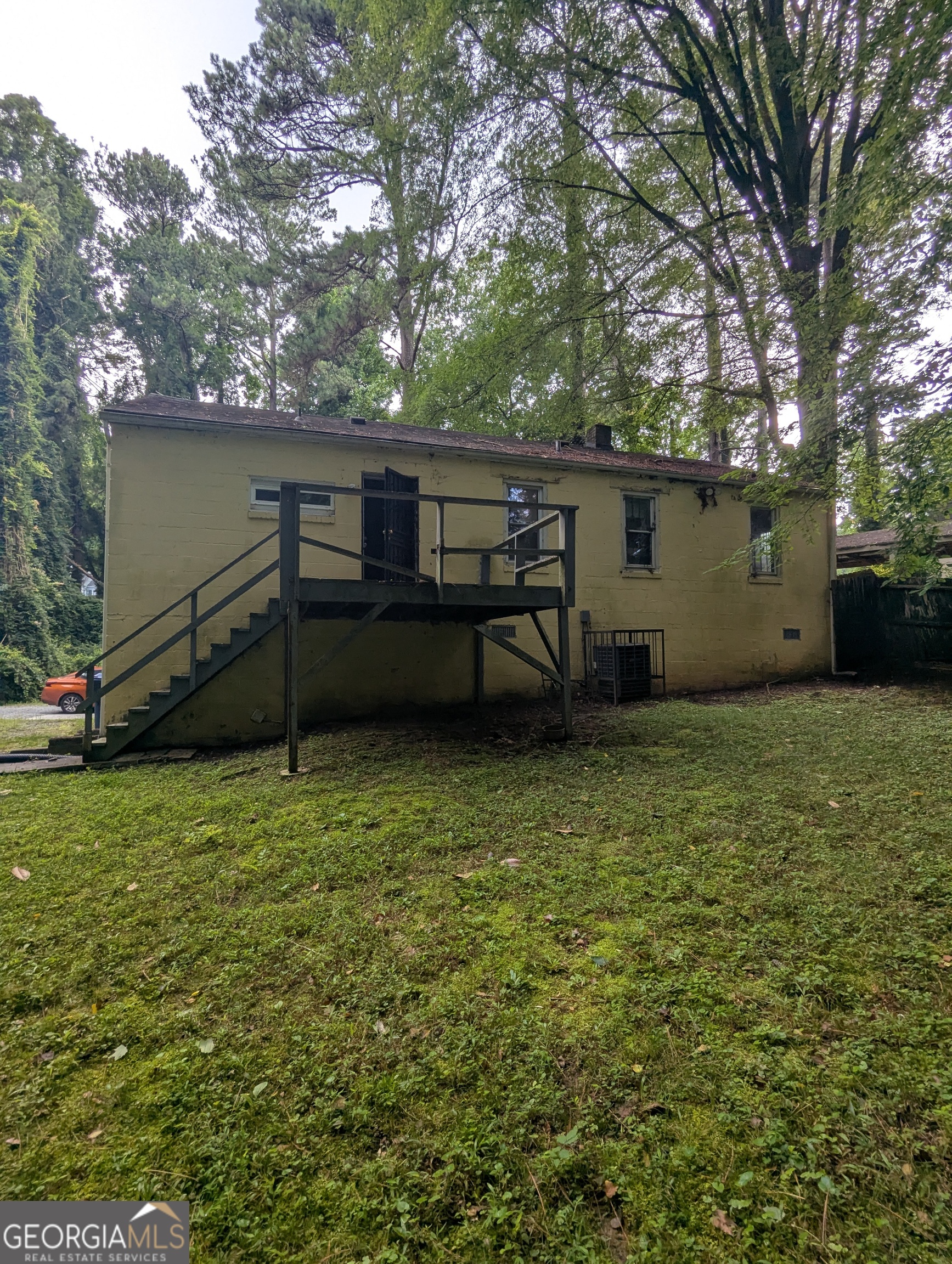 1750 Beechwood Boulevard SW, Atlanta