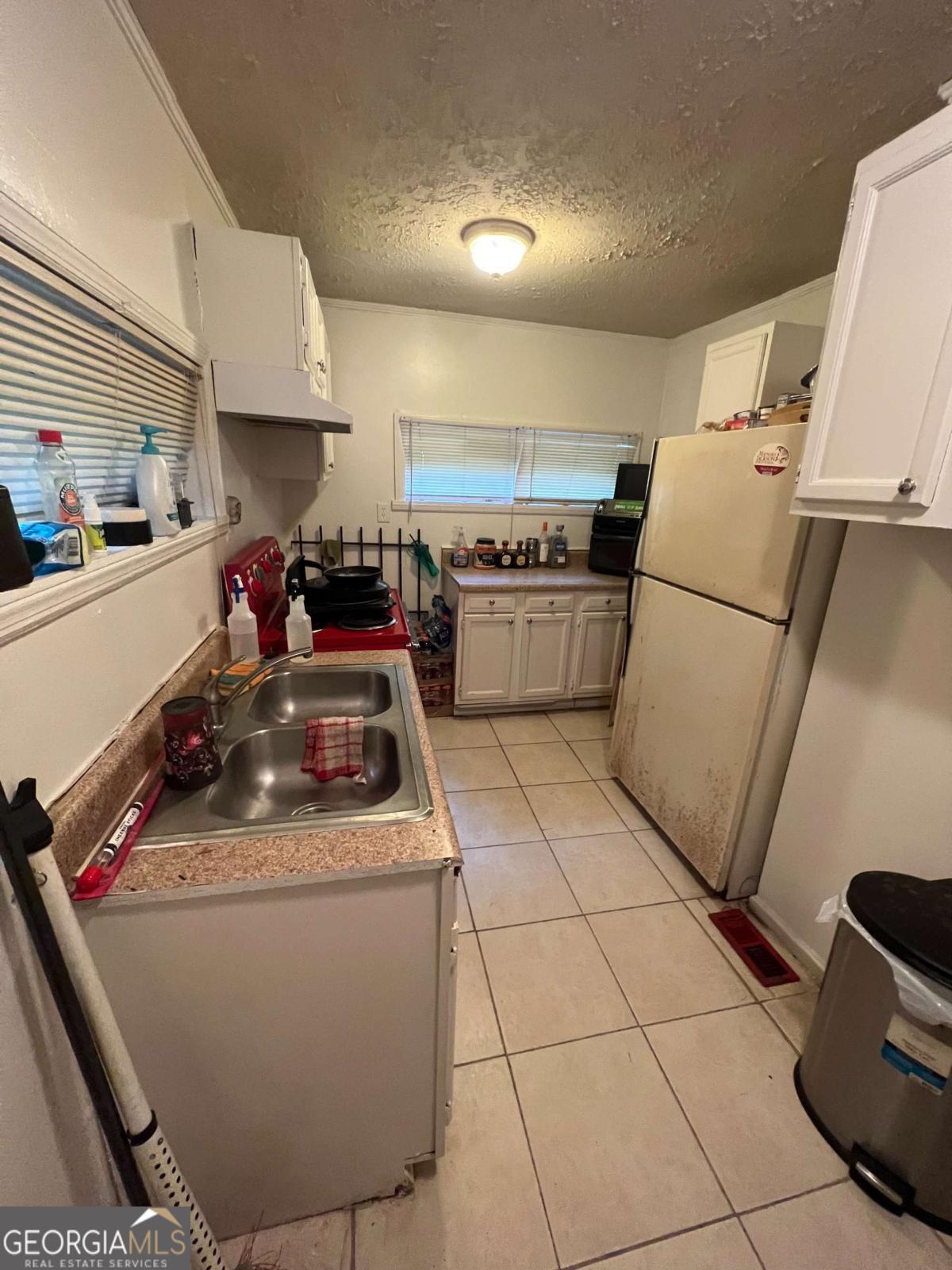 1750 Beechwood Boulevard SW, Atlanta