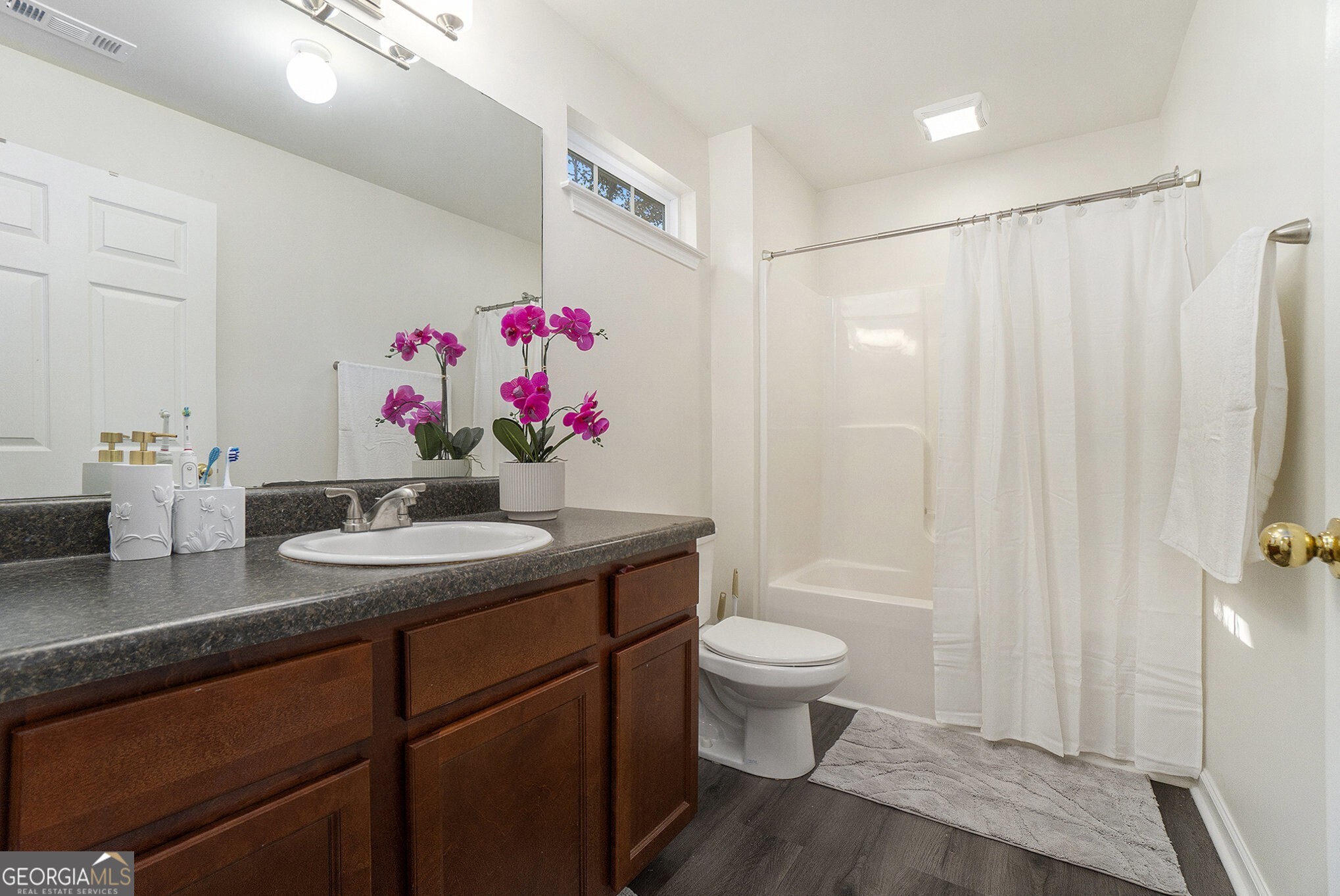 6084 S Gordon Road, Austell