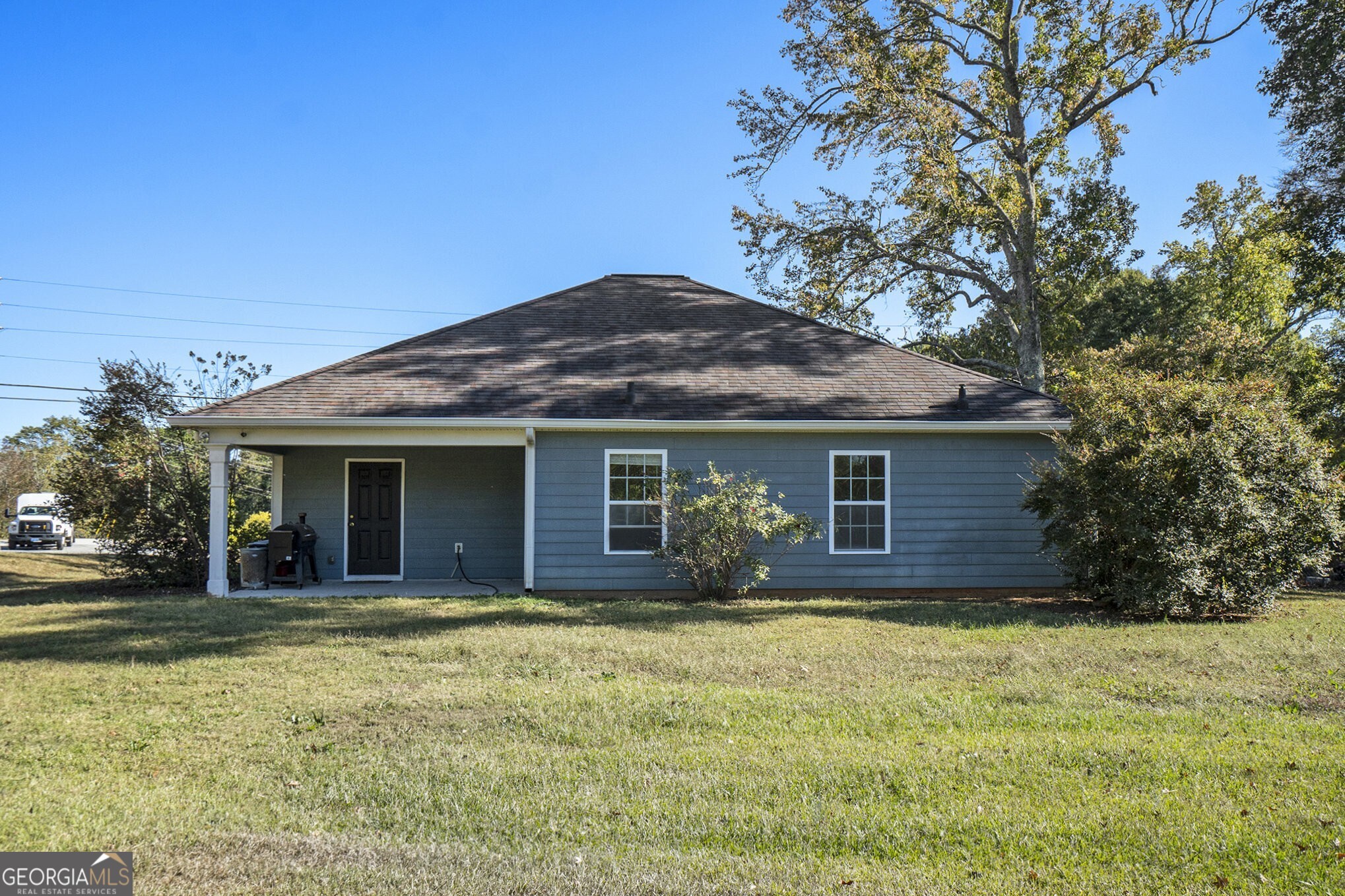 6084 S Gordon Road, Austell