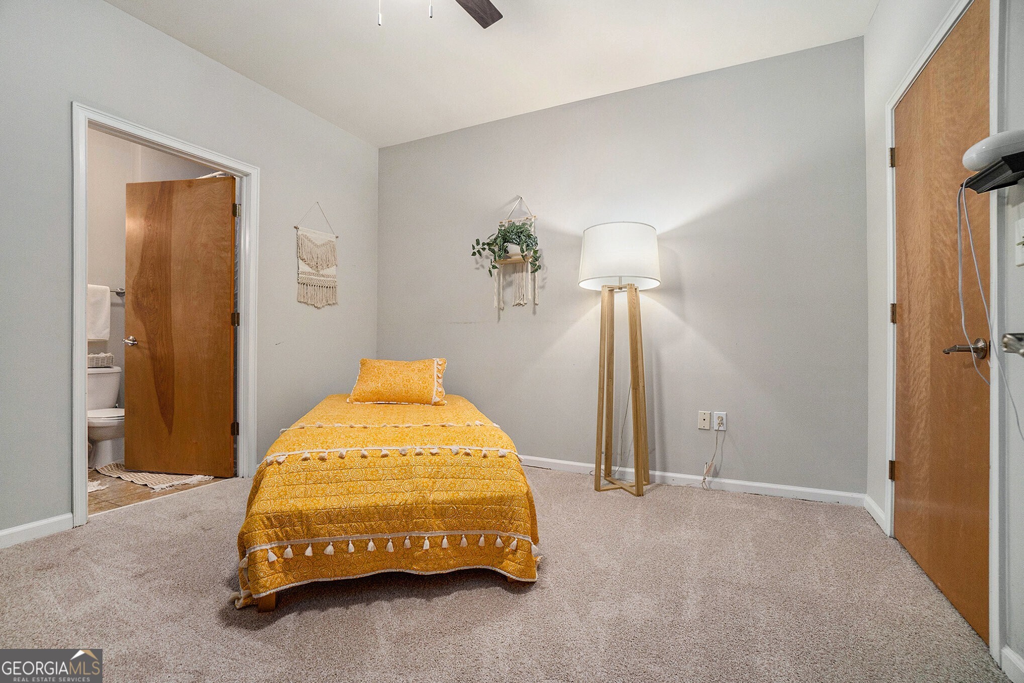 898 Oak Street SW # 3213, Atlanta Unit: 3213