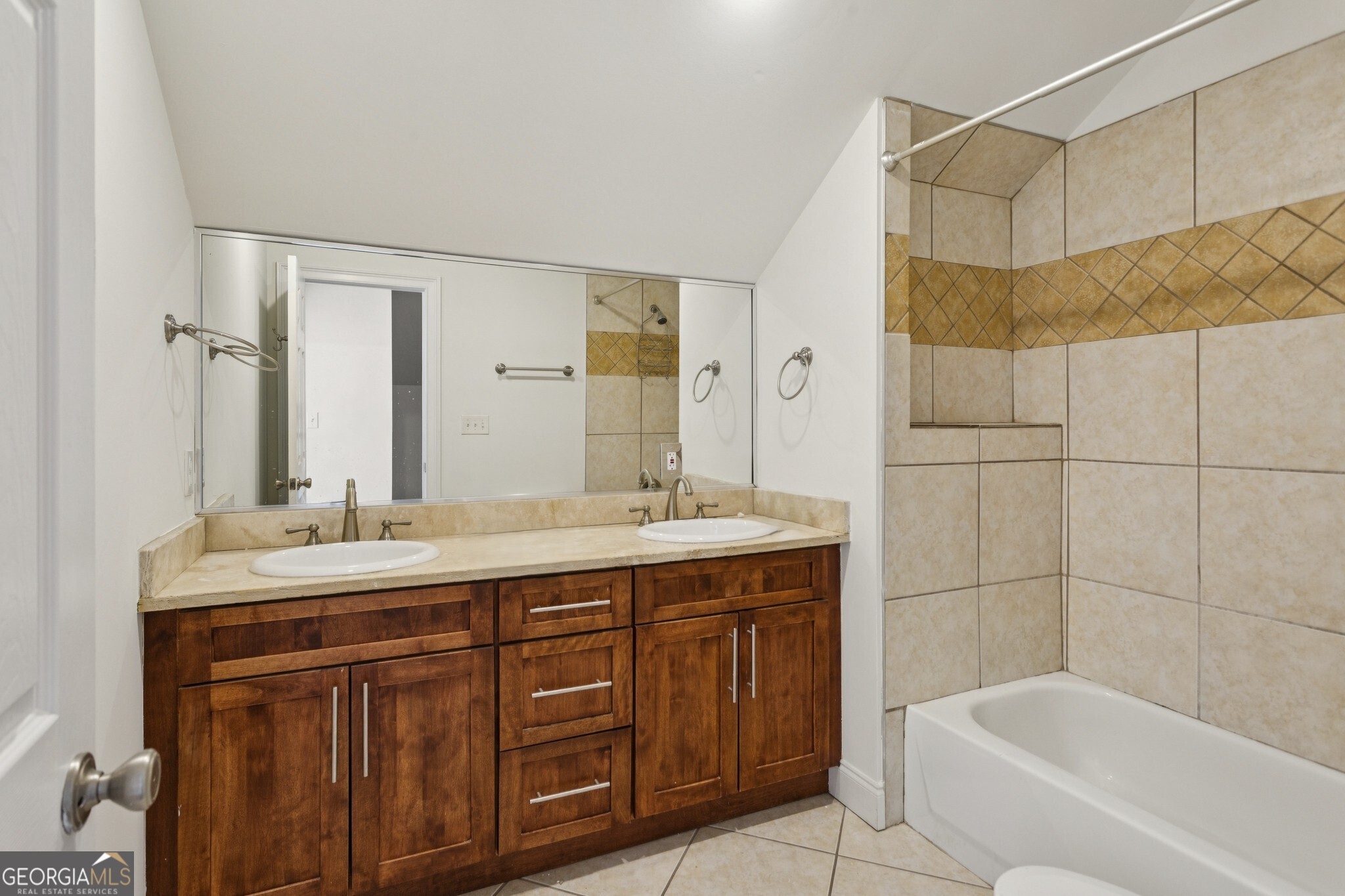 546 Highland Avenue NE, Atlanta