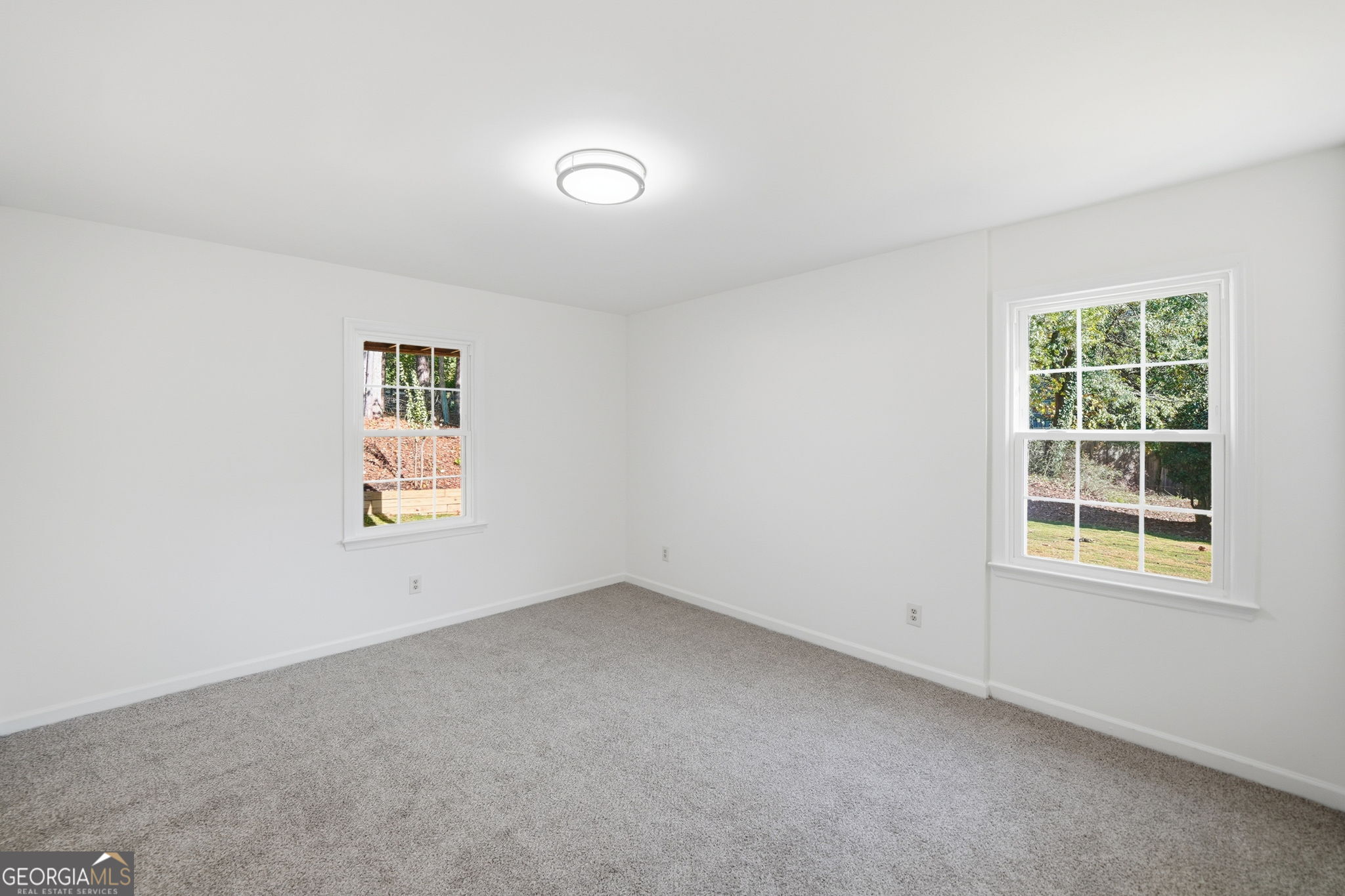 161 Red Oak Lane, Alpharetta