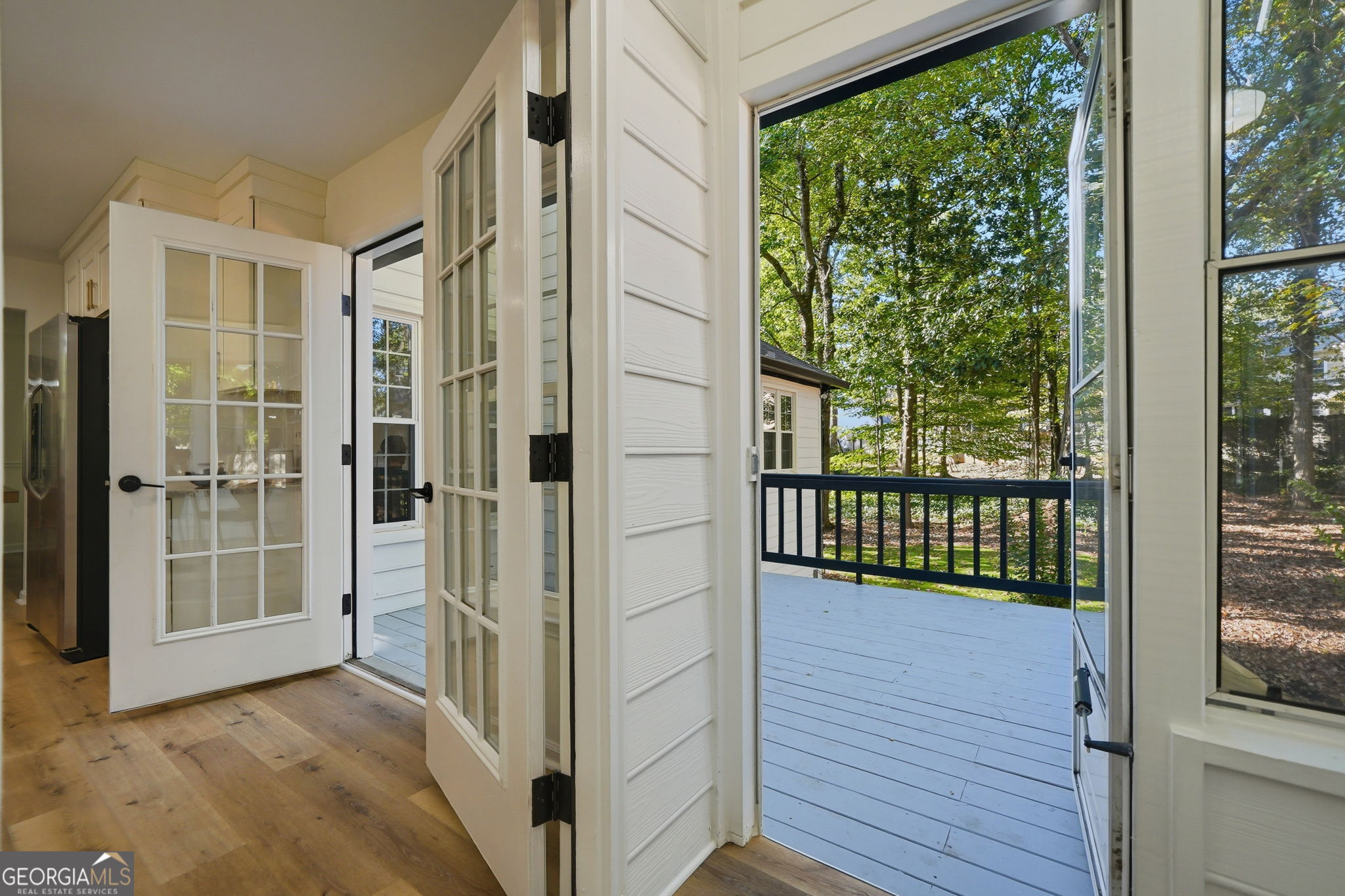 161 Red Oak Lane, Alpharetta