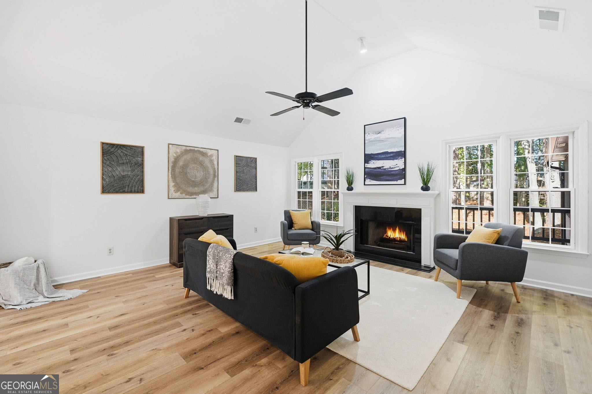 161 Red Oak Lane, Alpharetta