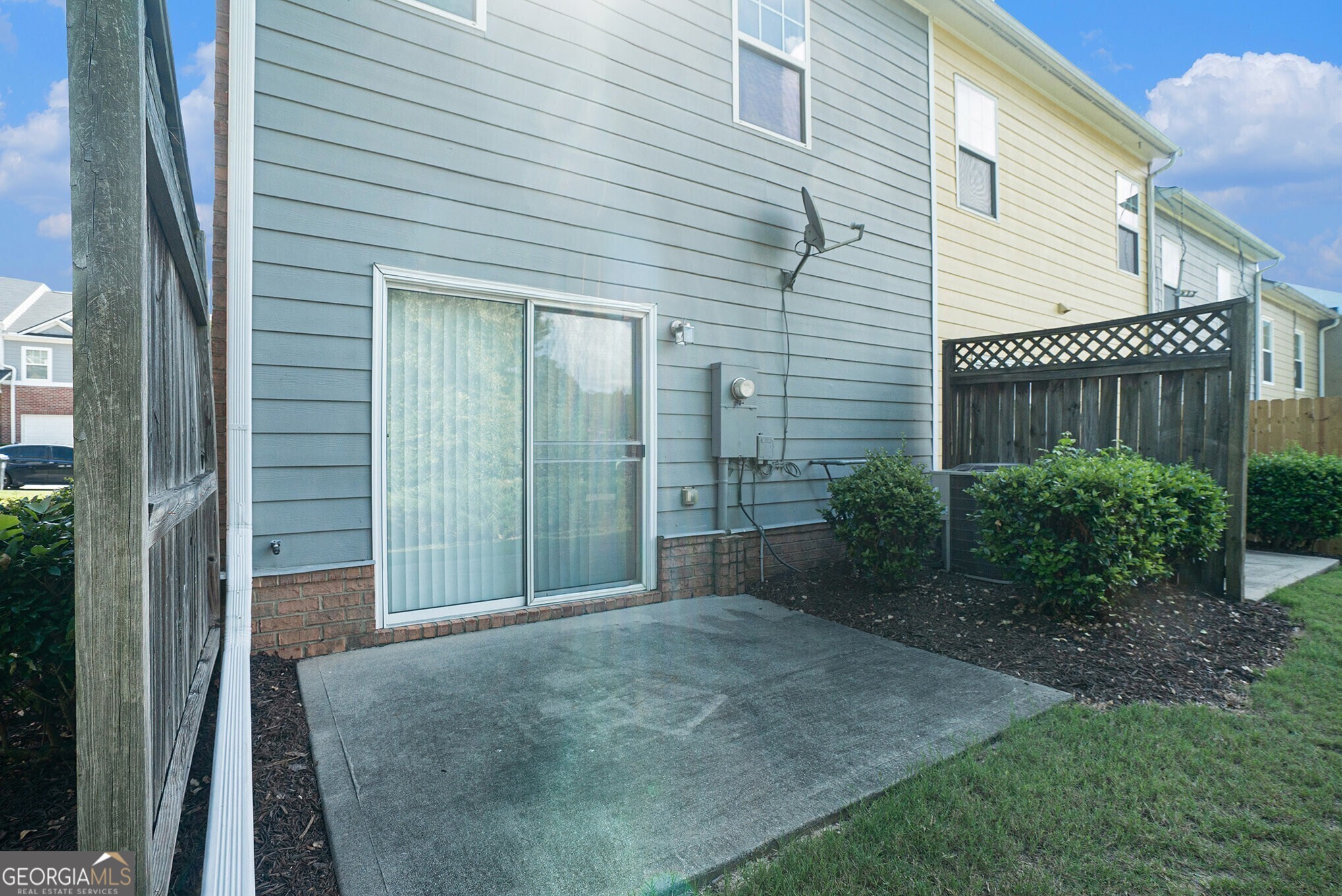 818 Arbor Gate, Lawrenceville