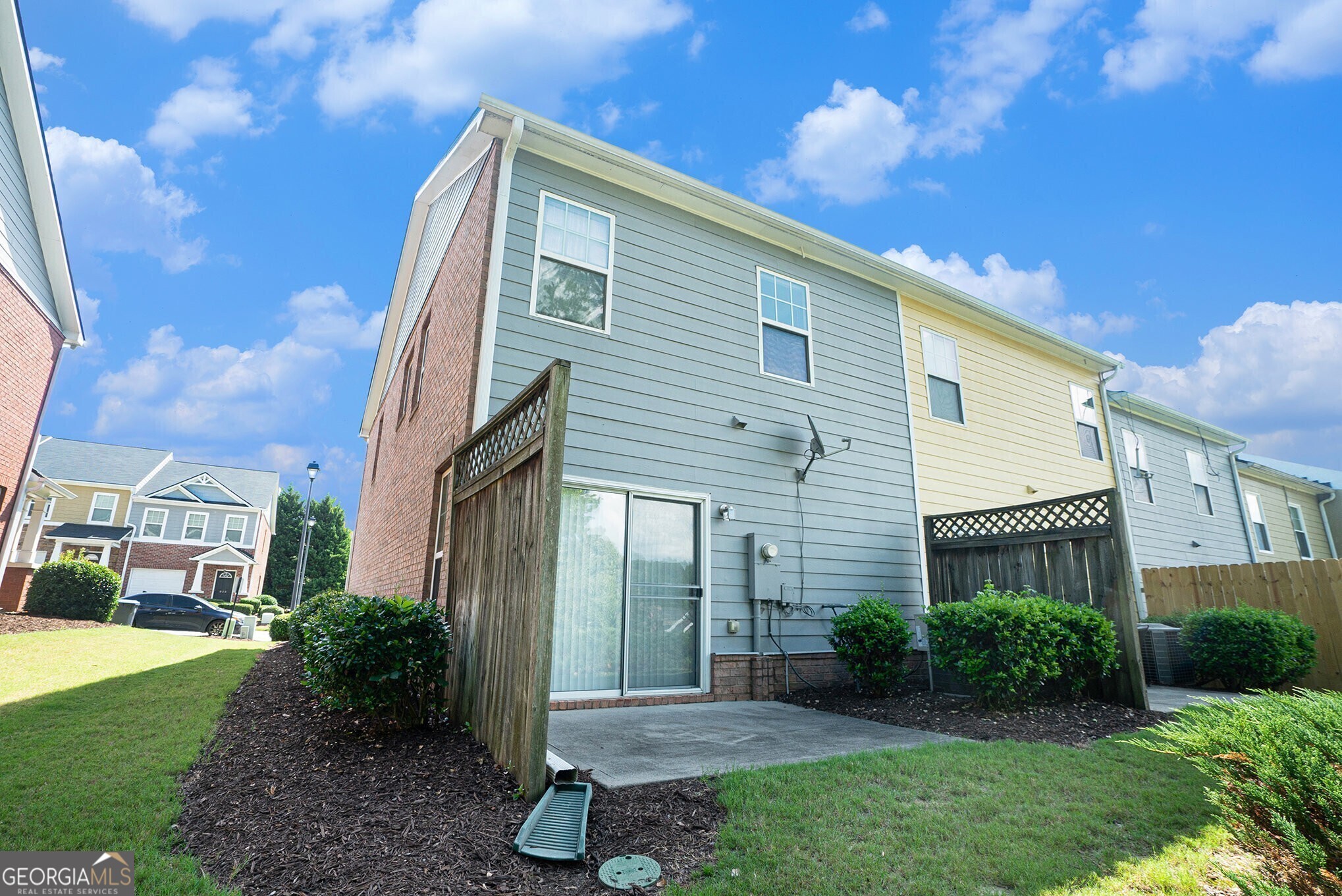 818 Arbor Gate, Lawrenceville