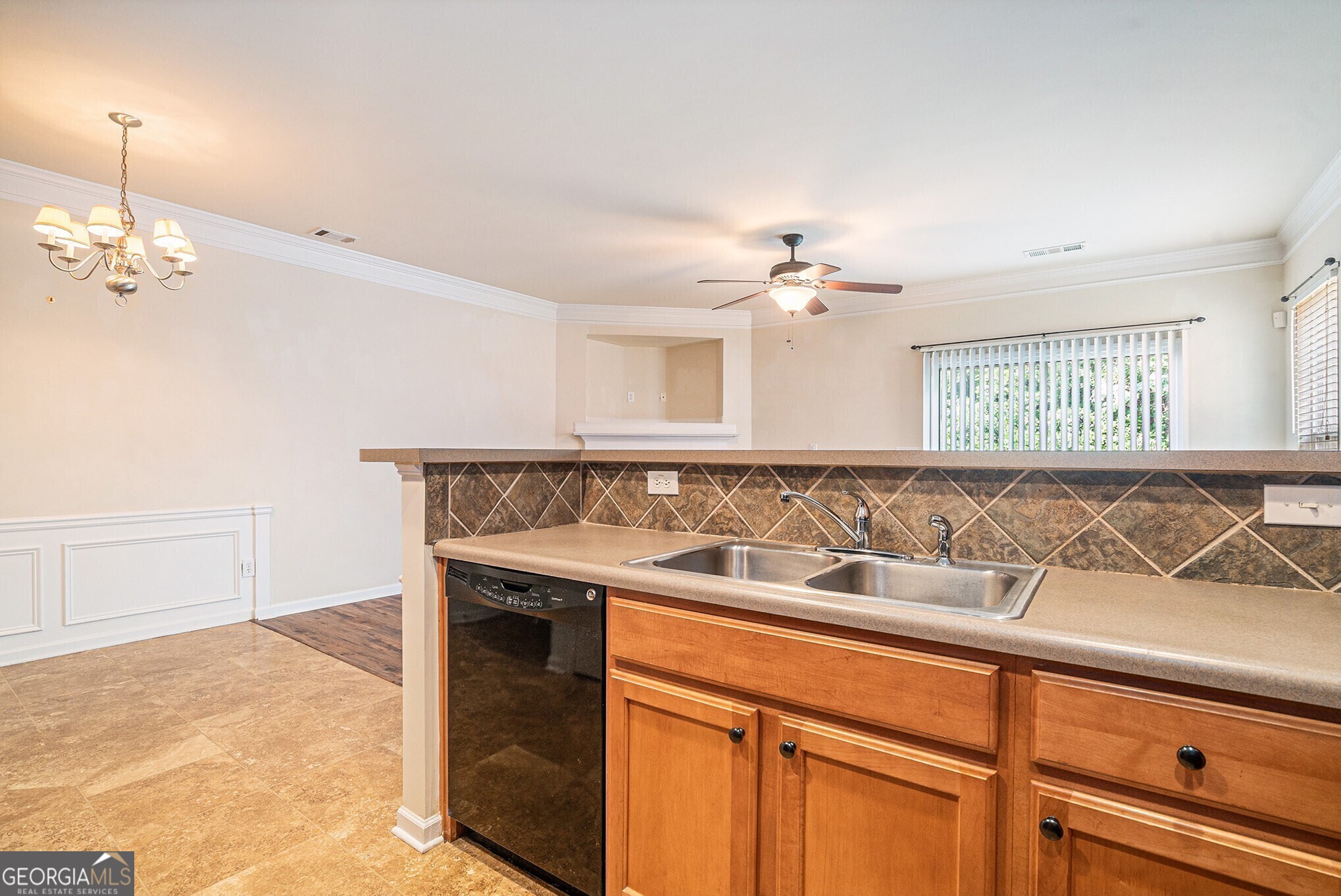 818 Arbor Gate, Lawrenceville