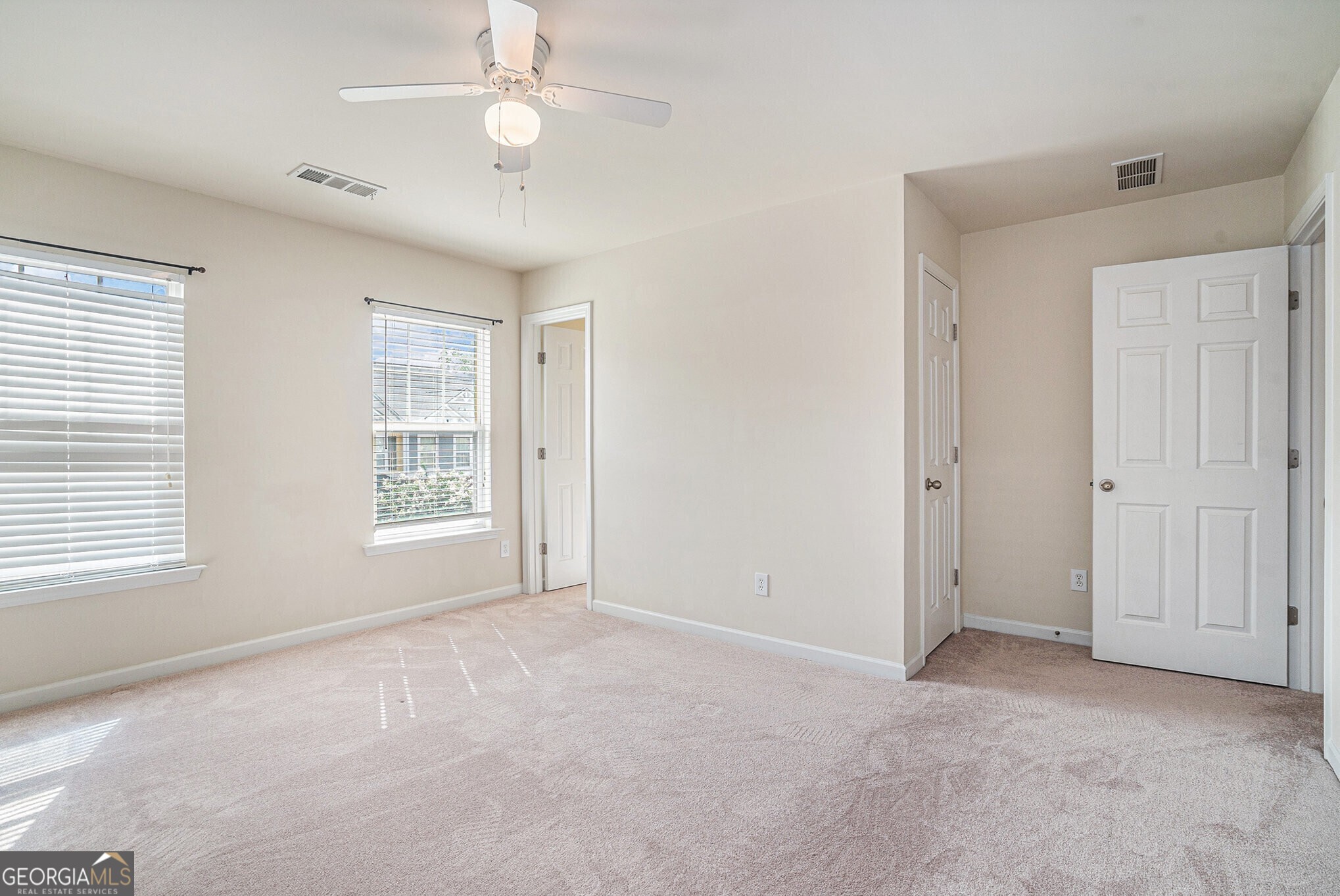 818 Arbor Gate, Lawrenceville