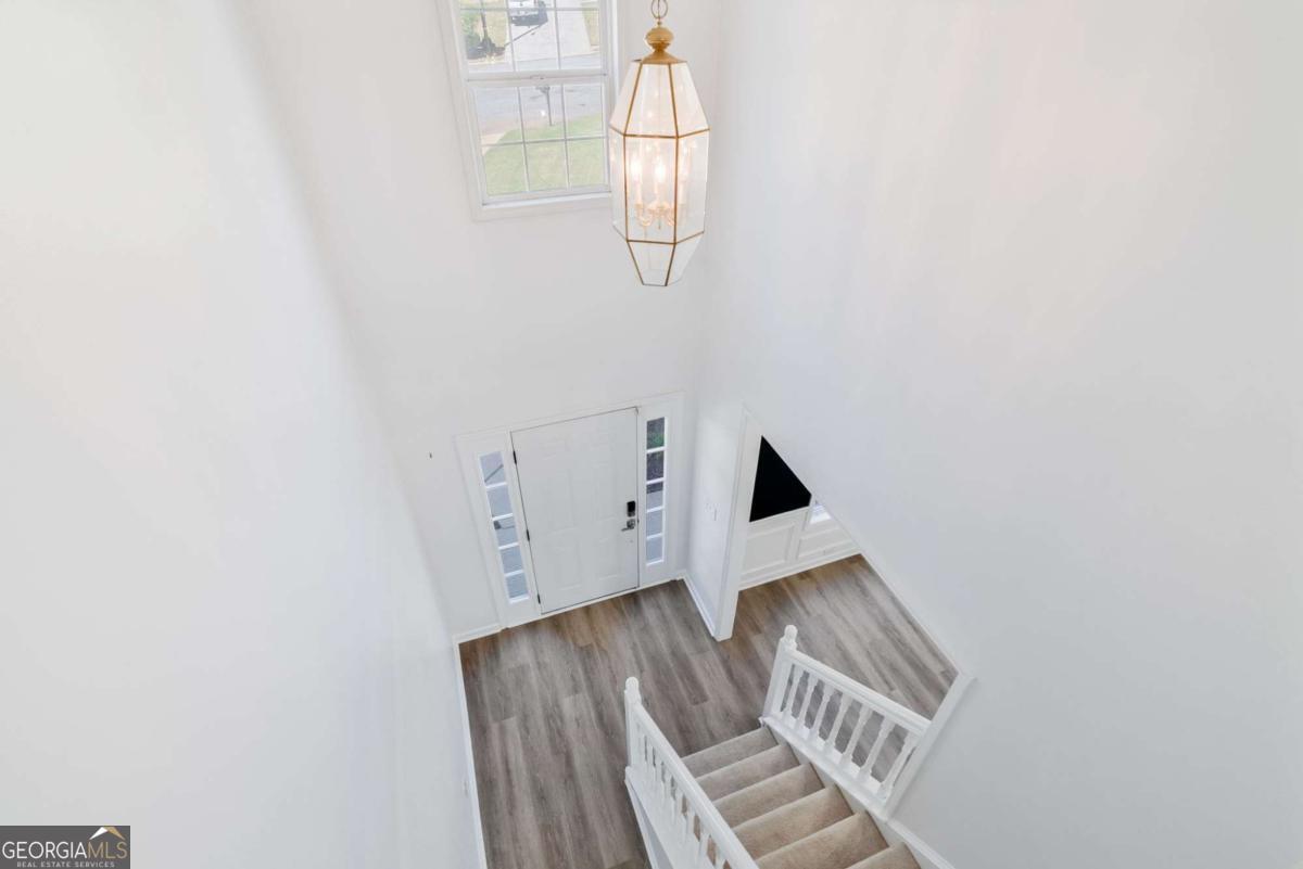 906 Wandering Vine Drive SE, Mableton