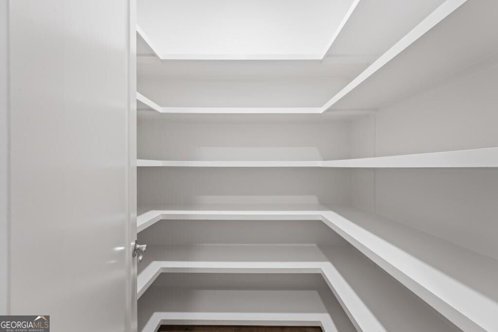 1301 Grayson Pointe Drive, Buckhead