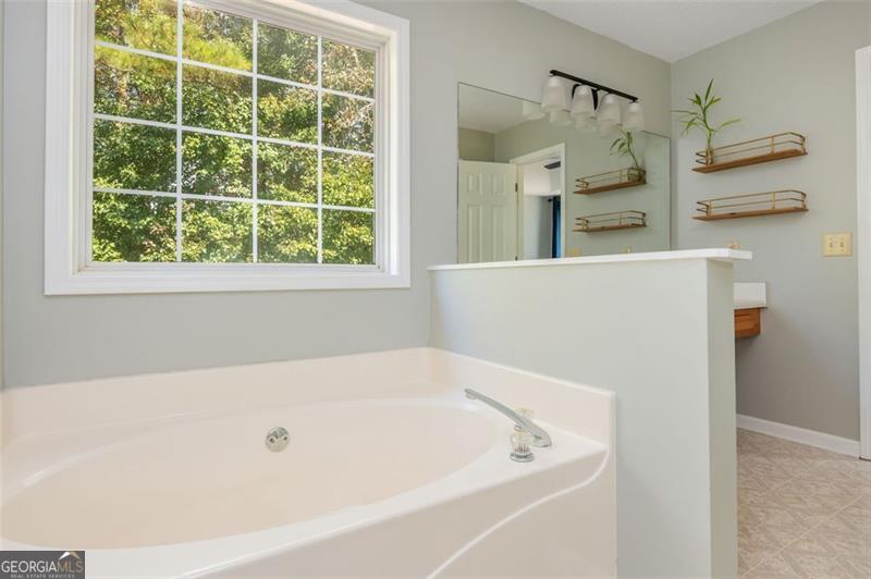 160 SUMMER LAKE, Dallas