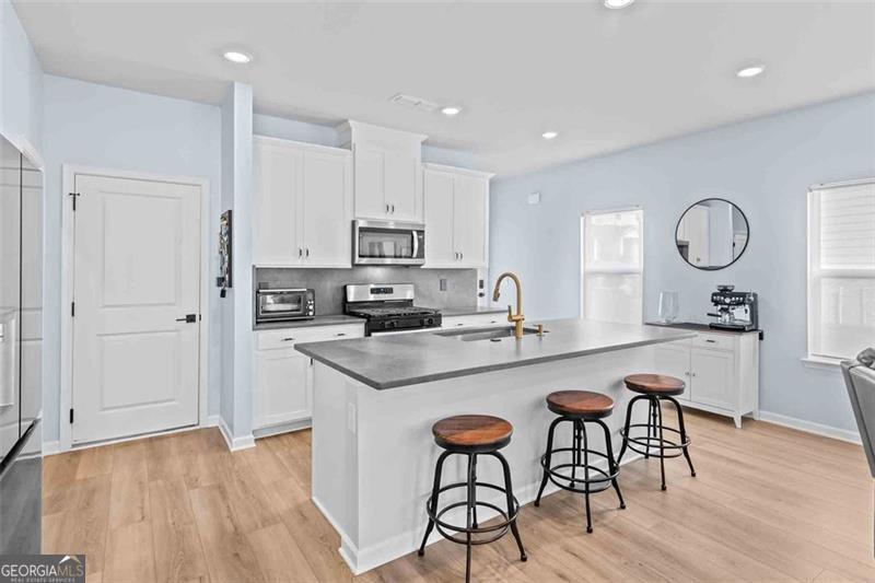 3615 Shore Wood, Lawrenceville