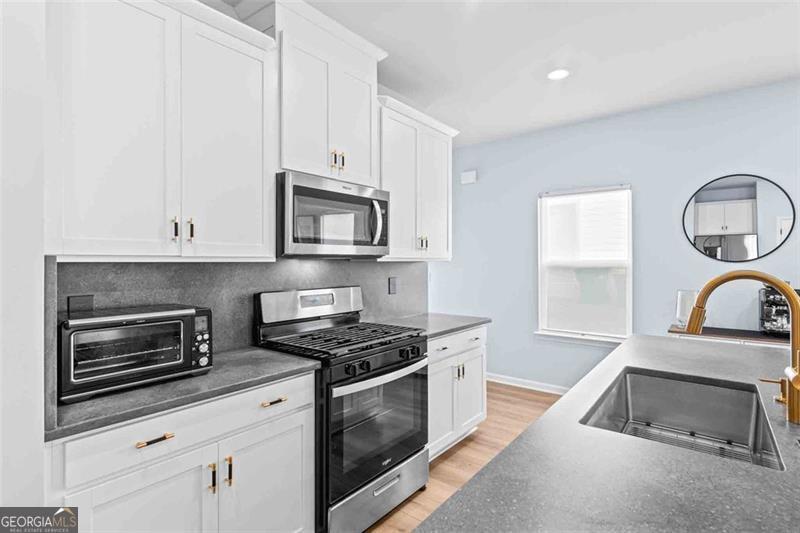 3615 Shore Wood, Lawrenceville