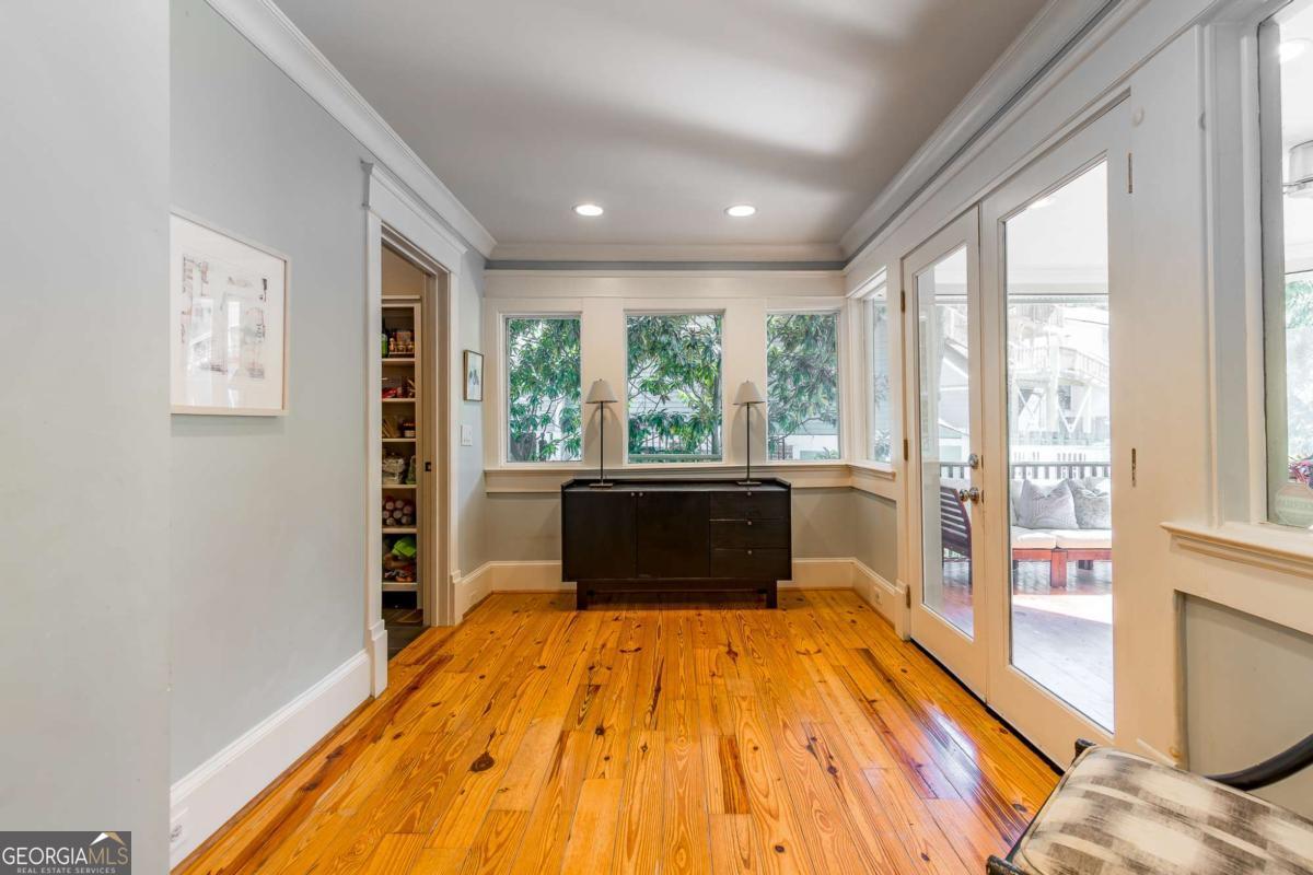 495 Greenwood Avenue NE