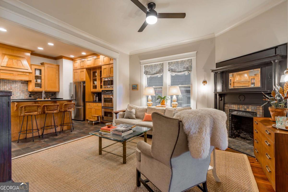 495 Greenwood Avenue NE