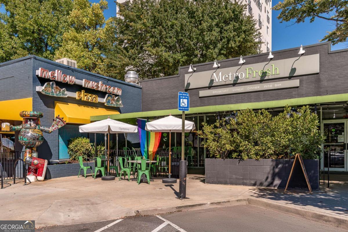 495 Greenwood Avenue NE