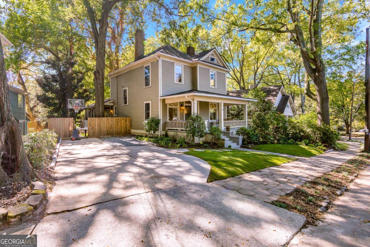 495 Greenwood Avenue NE