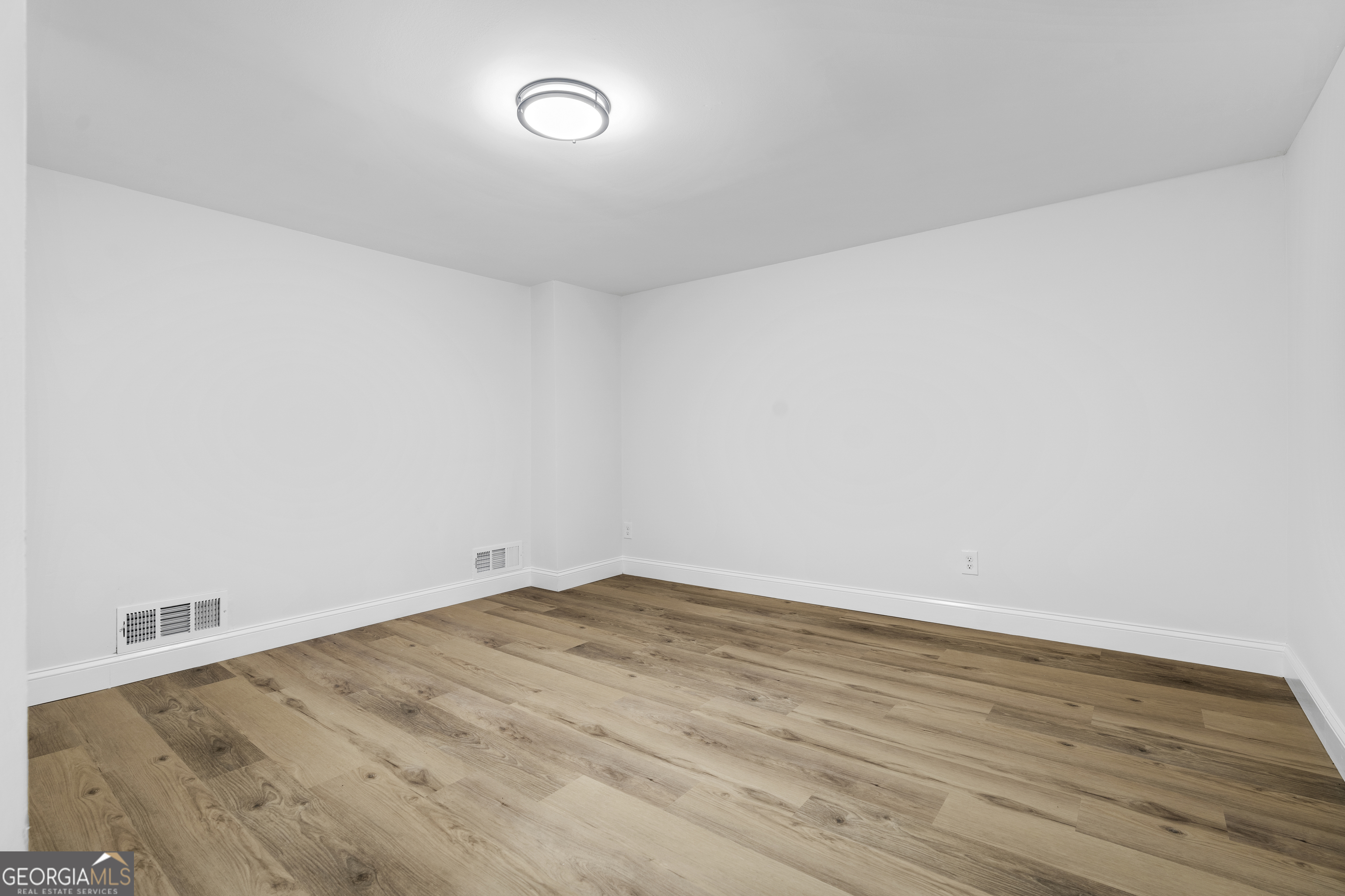 5760 Windermere Court