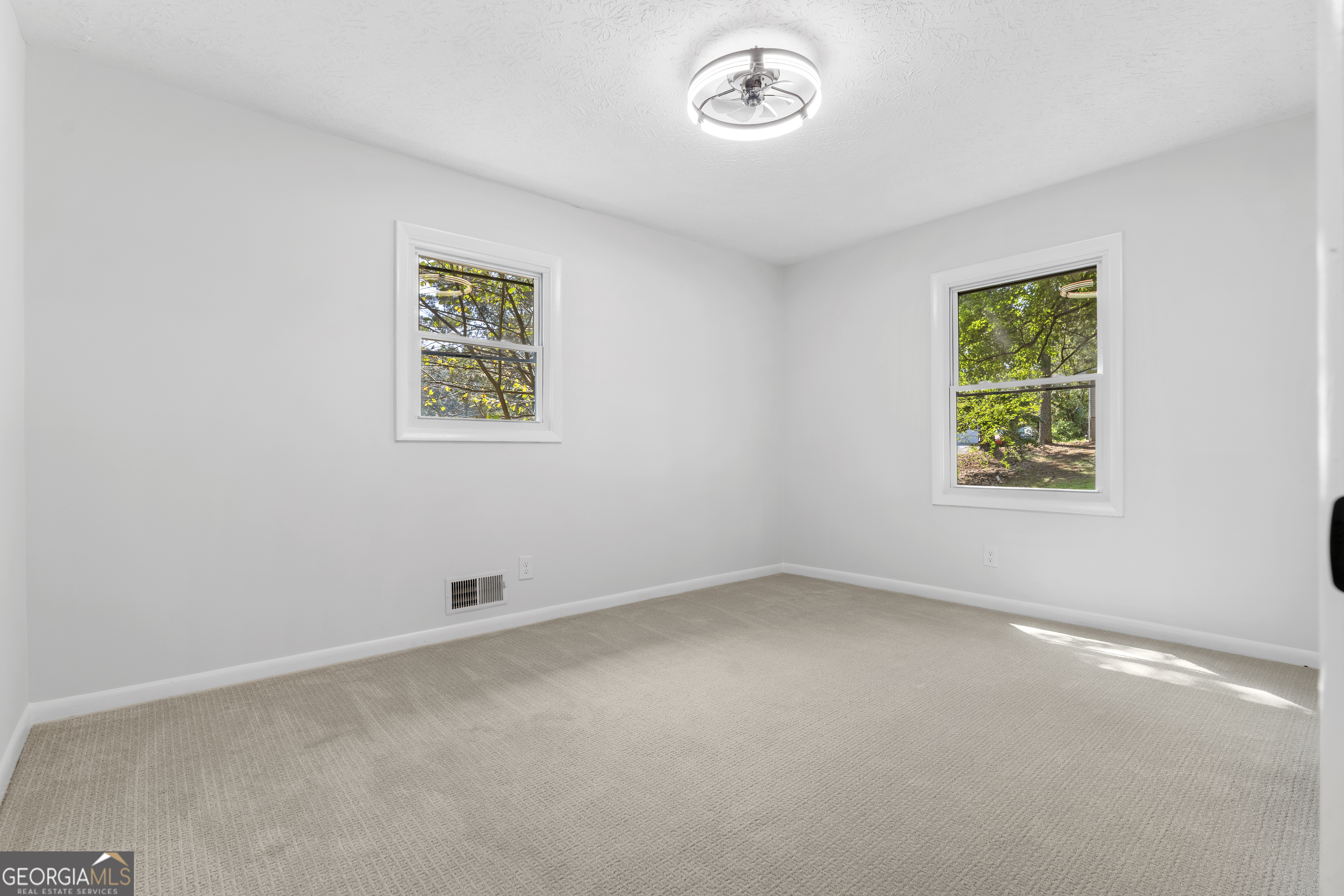 5760 Windermere Court