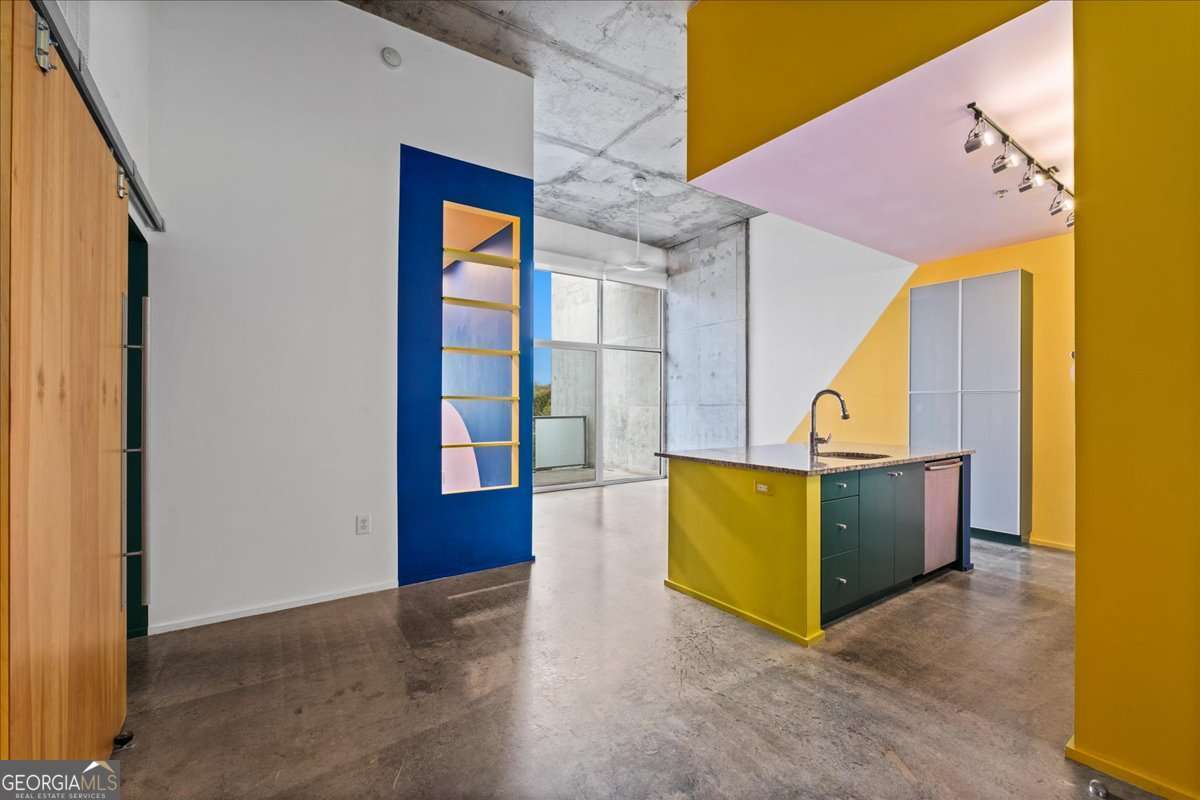 130 Arizona Avenue NE # 415